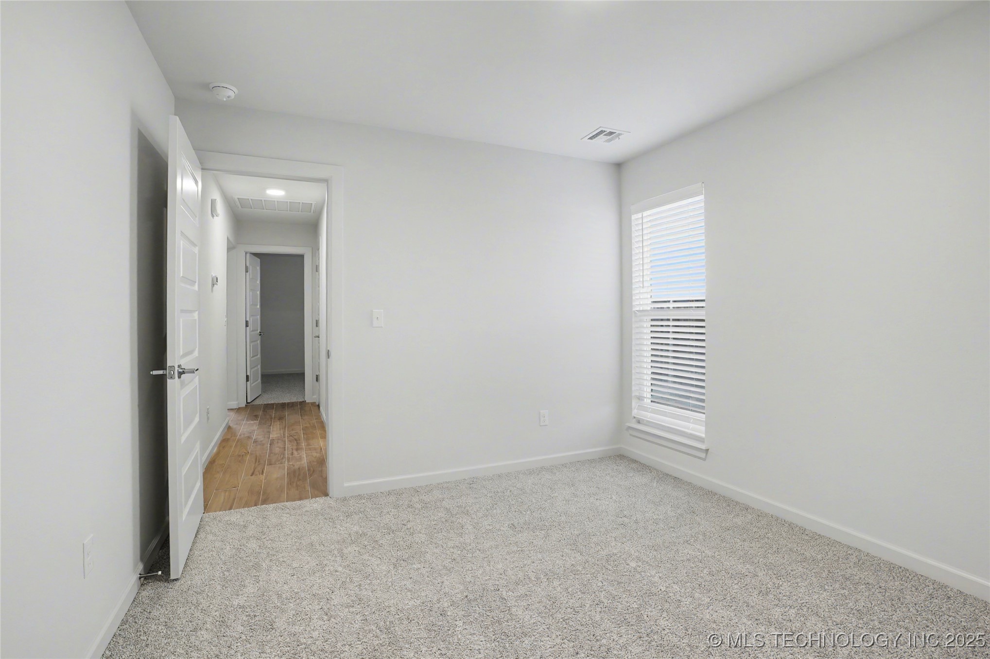 2816 E Rockford Place Property Photo 26