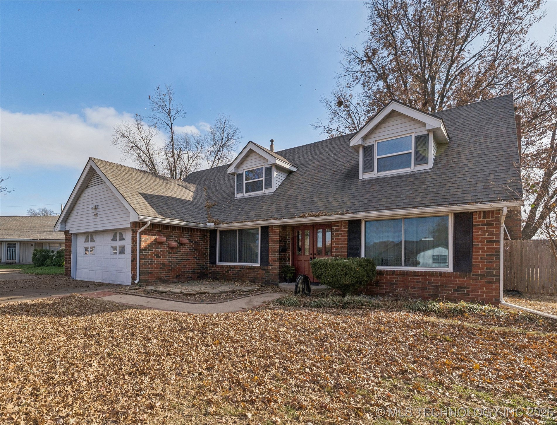 9522 E 36th Street Property Photo 1