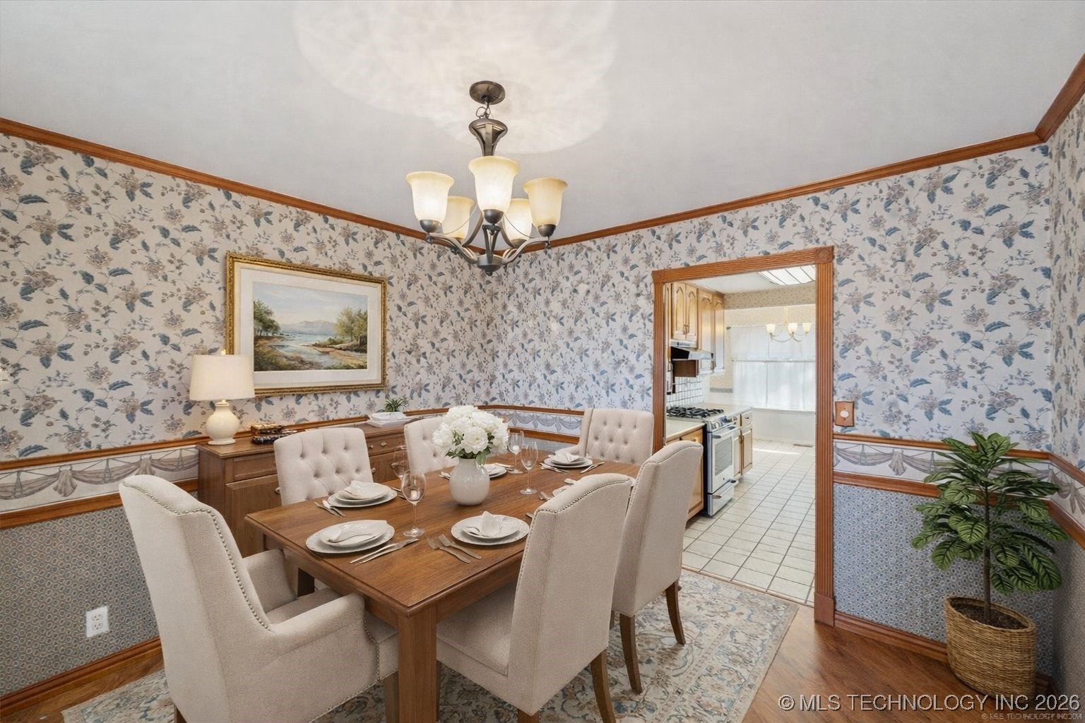 9522 E 36th Street Property Photo 7