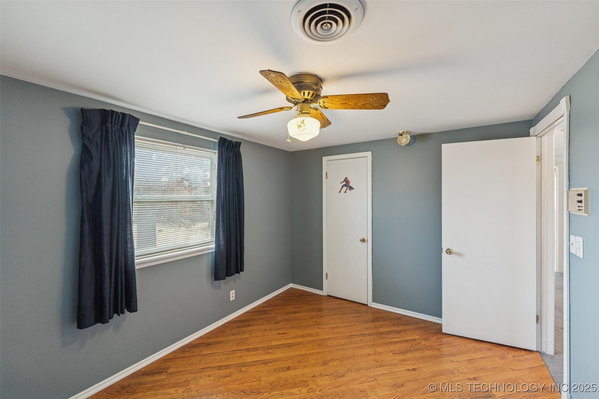 9522 E 36th Street Property Photo 24