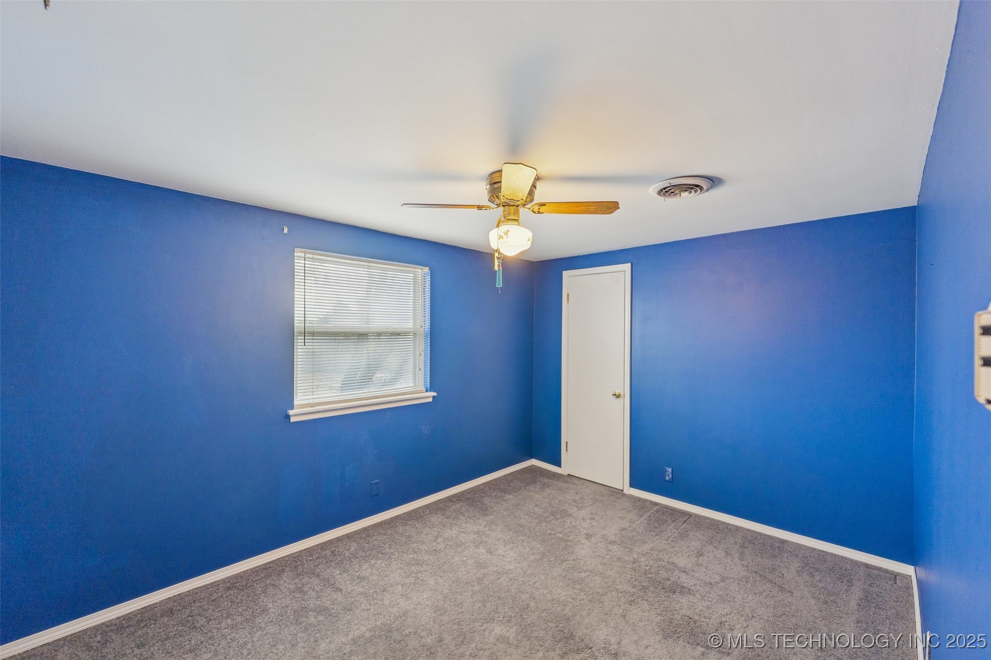 9522 E 36th Street Property Photo 28