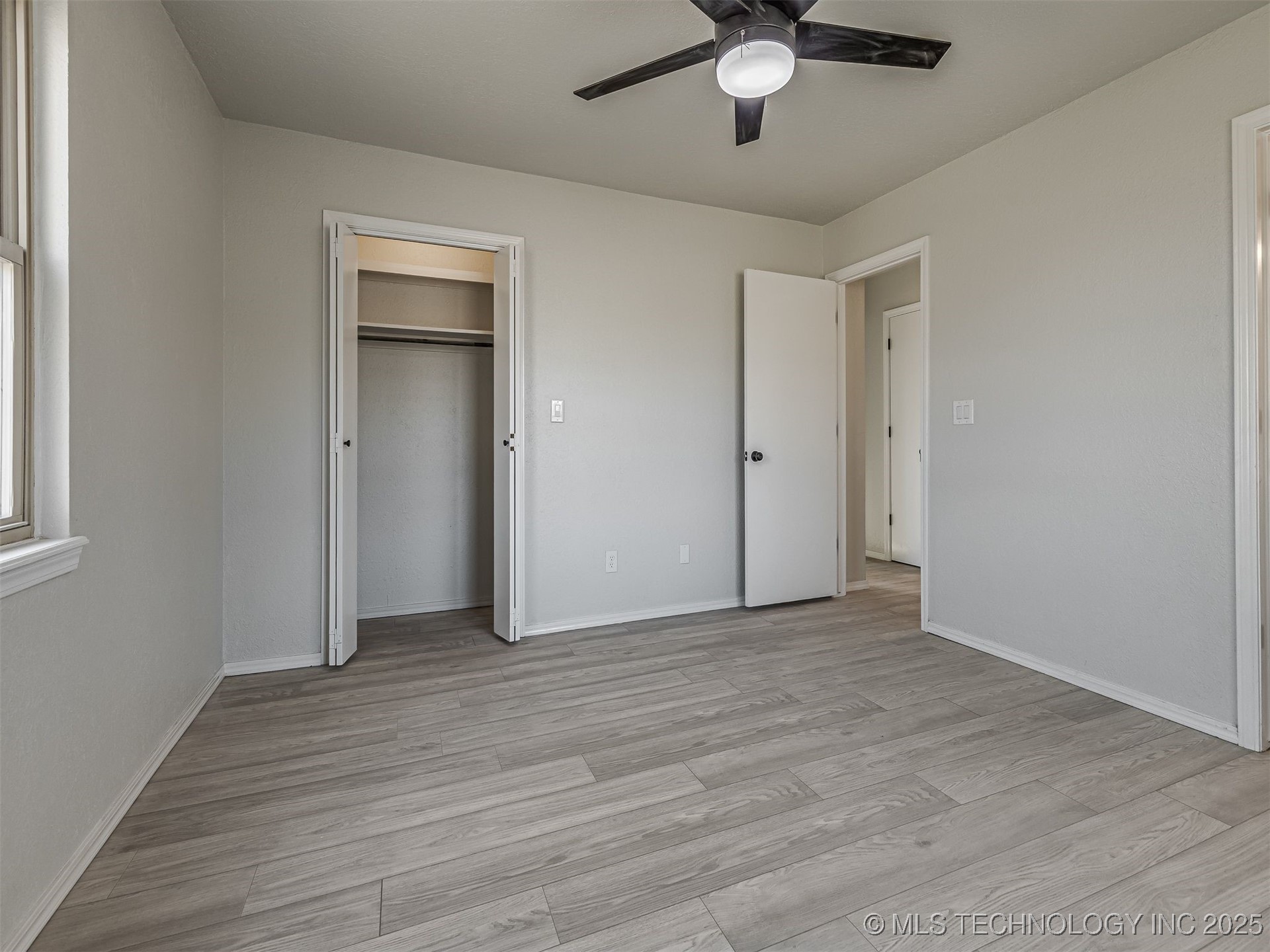 10754 E 530 Road Property Photo 20