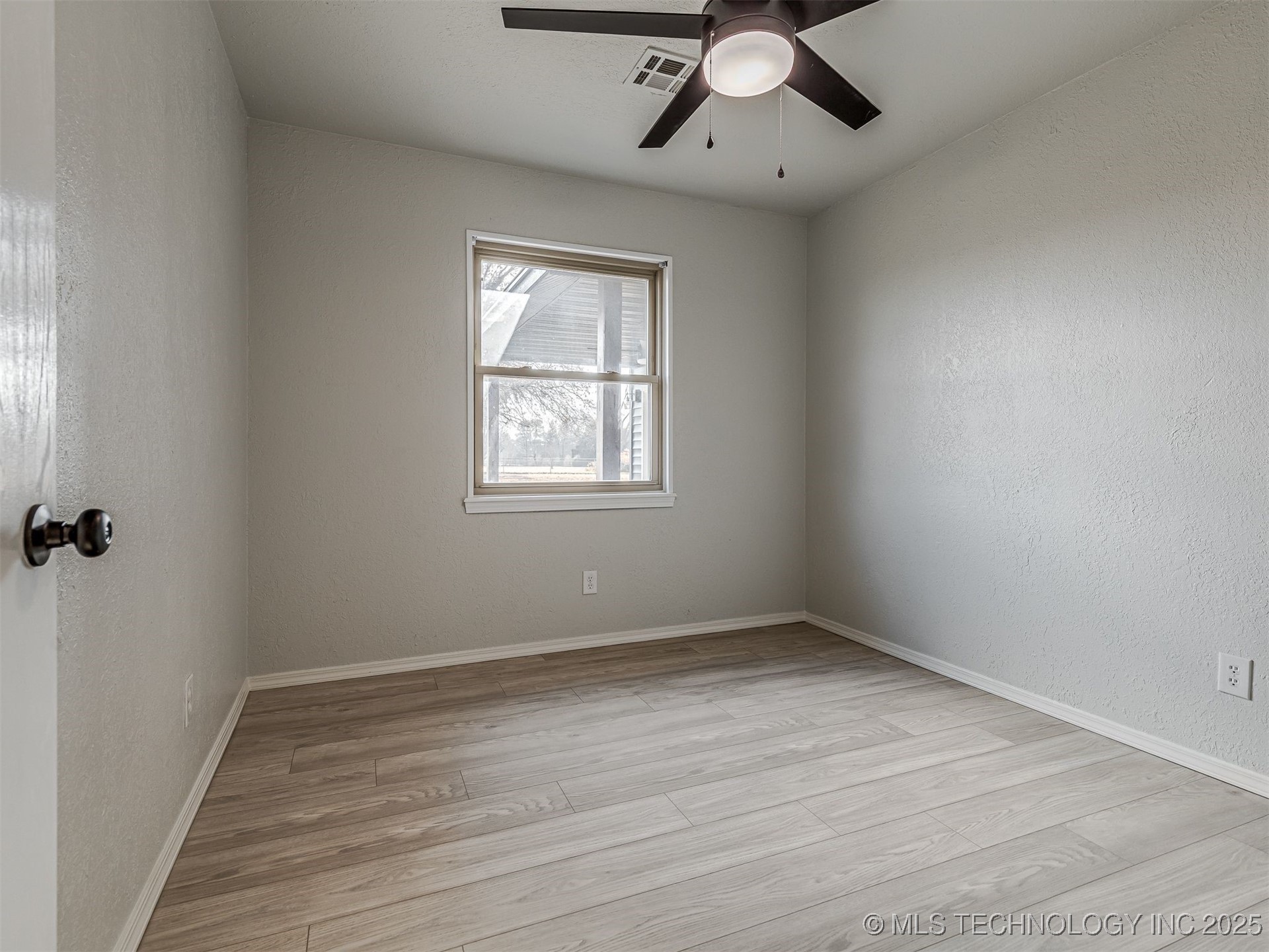 10754 E 530 Road Property Photo 26