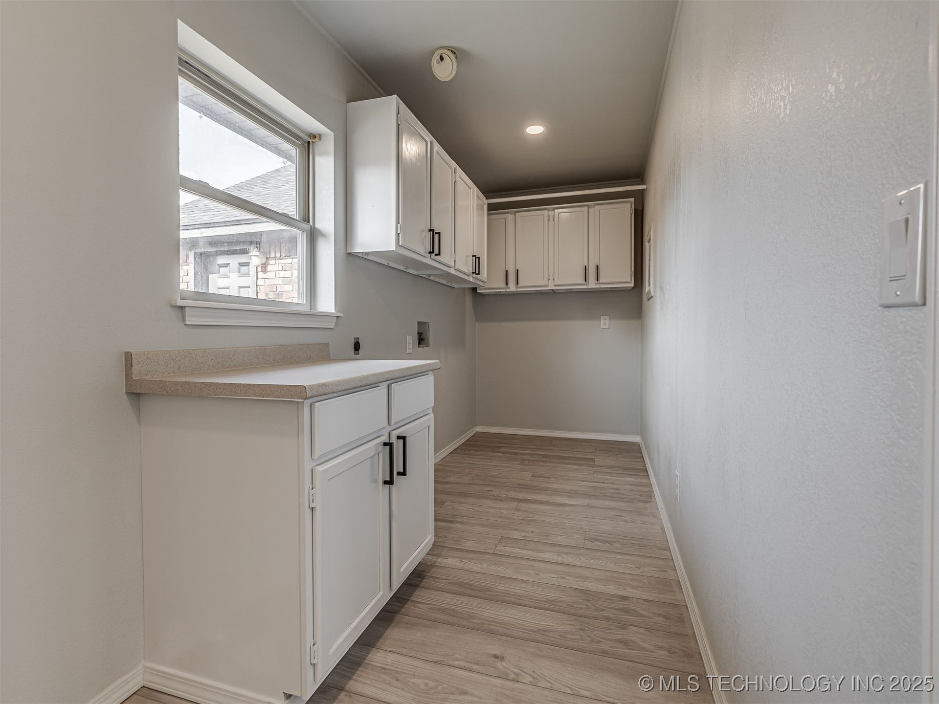 10754 E 530 Road Property Photo 32