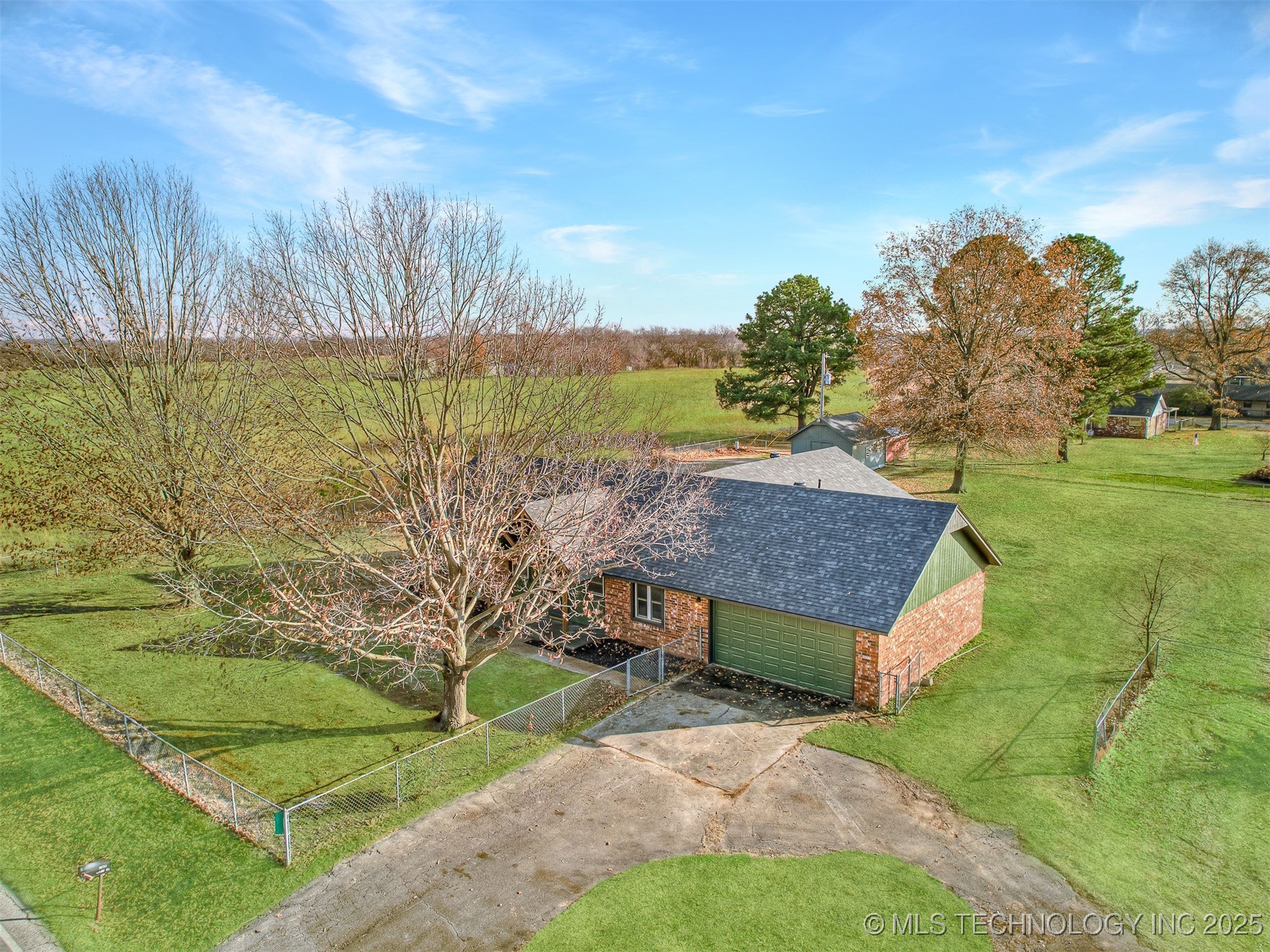 10754 E 530 Road Property Photo 37