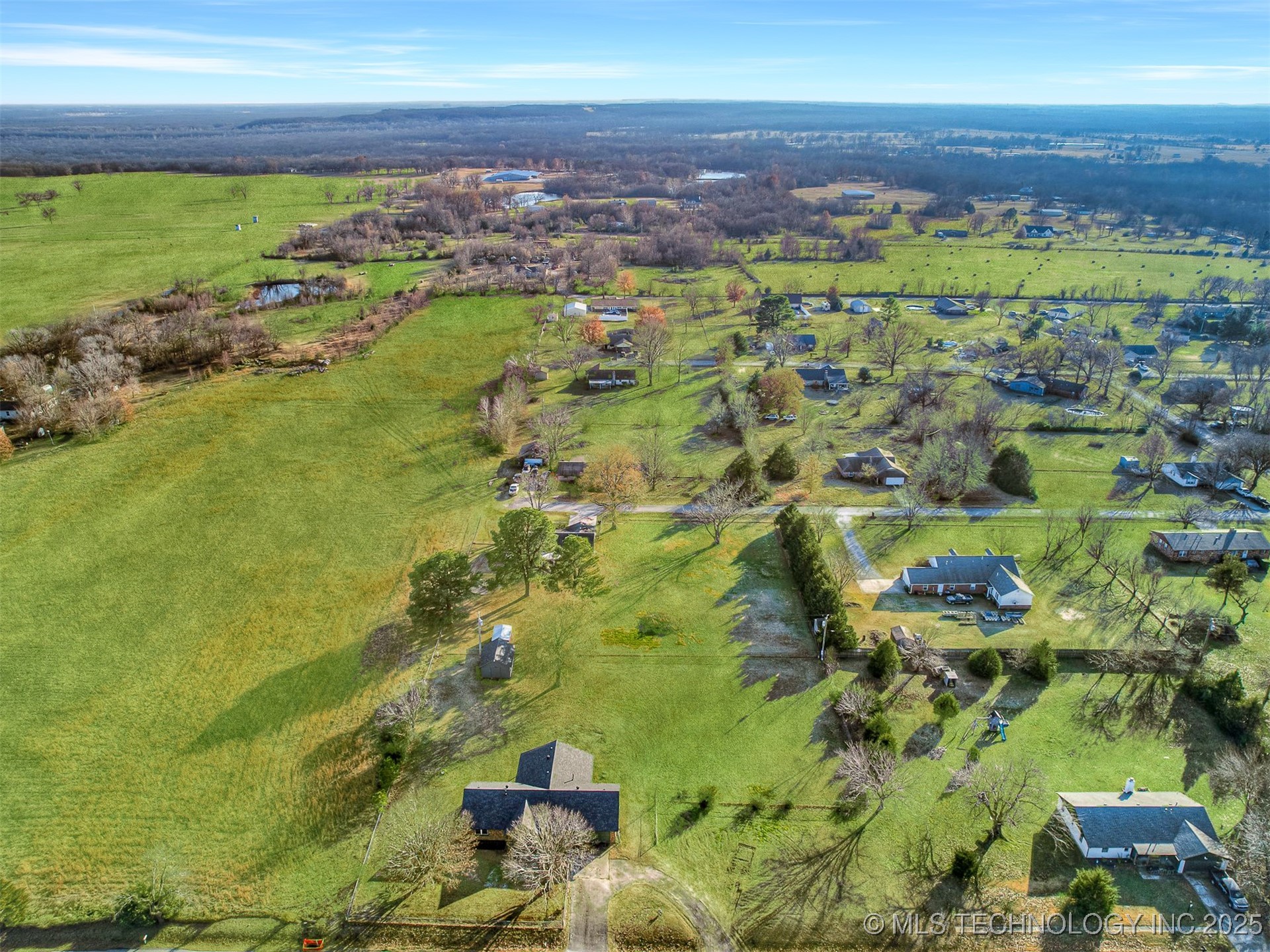 10754 E 530 Road Property Photo 39