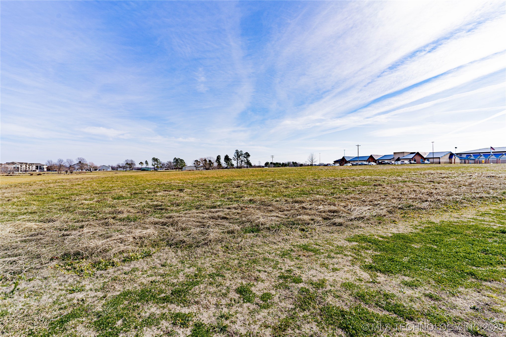 1409 S Wickham Road Property Photo 11