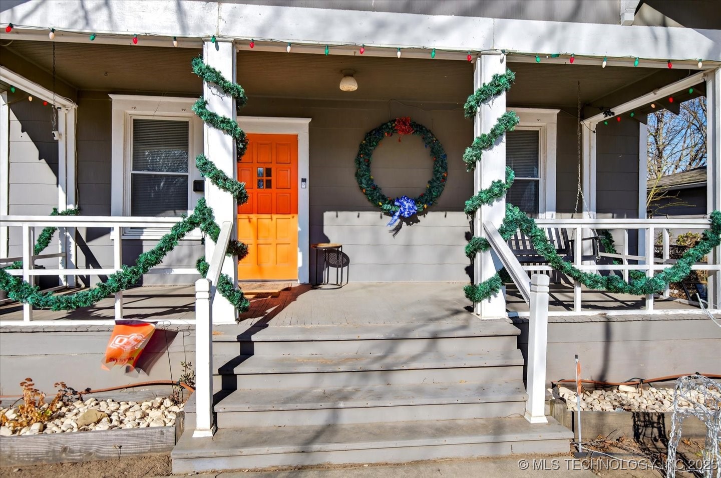 616 E 13th Street Property Photo 3