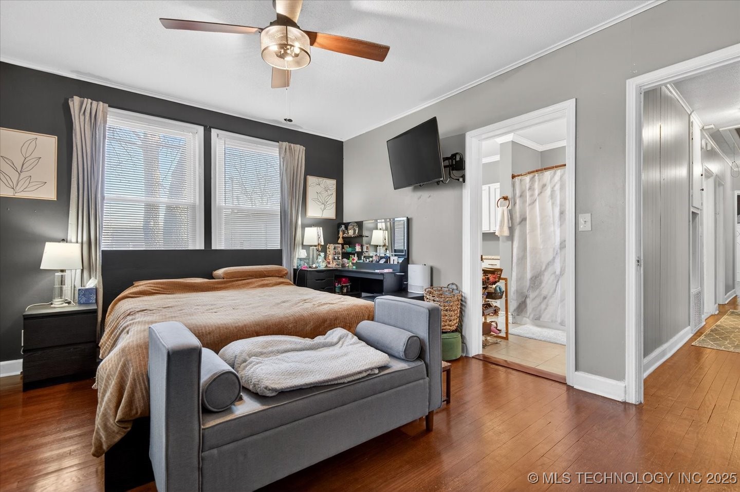 616 E 13th Street Property Photo 12