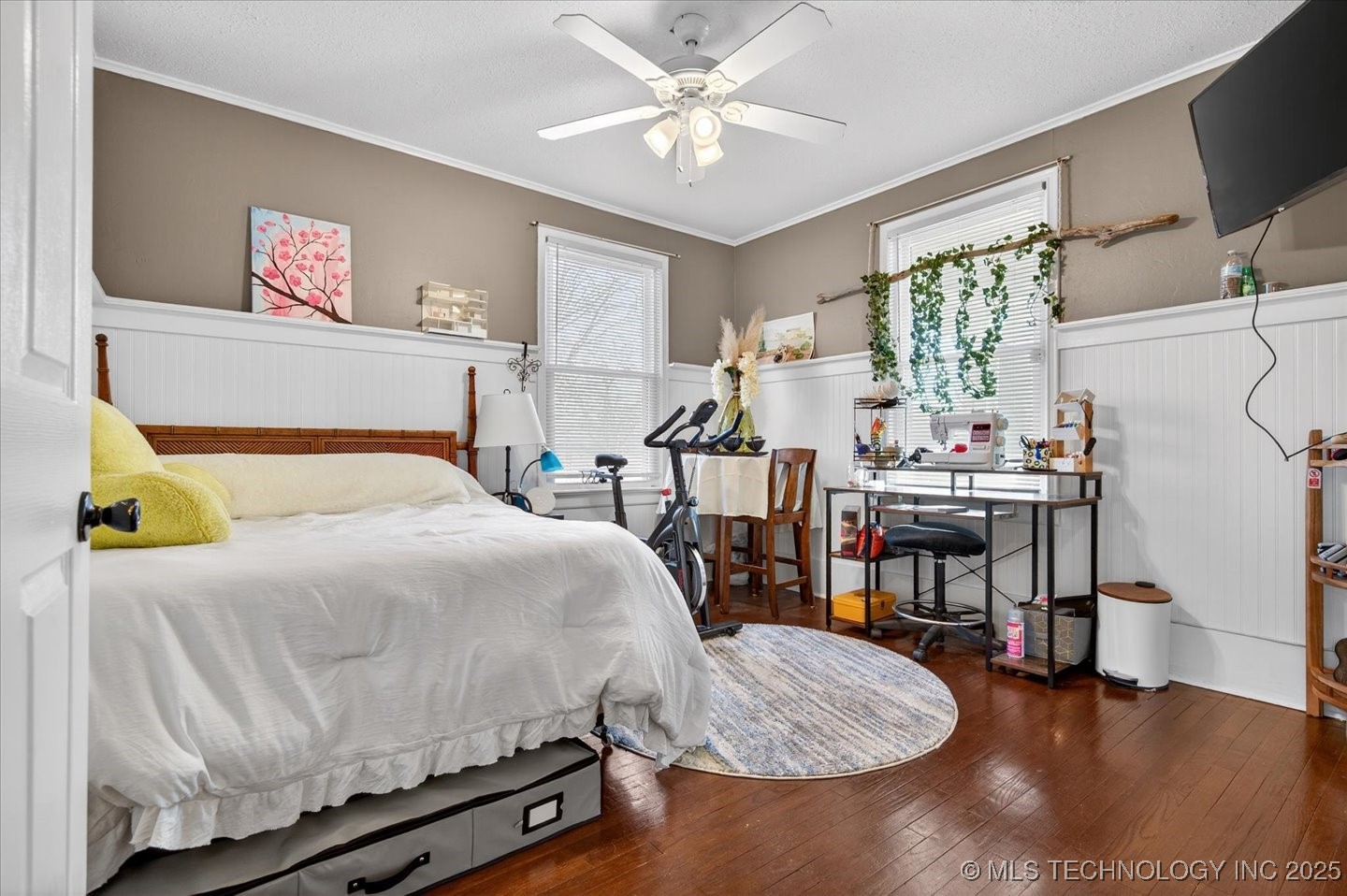 616 E 13th Street Property Photo 20