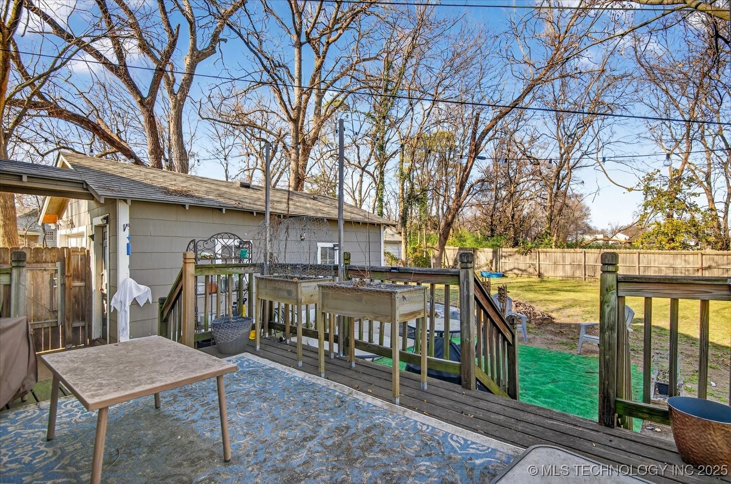 616 E 13th Street Property Photo 24