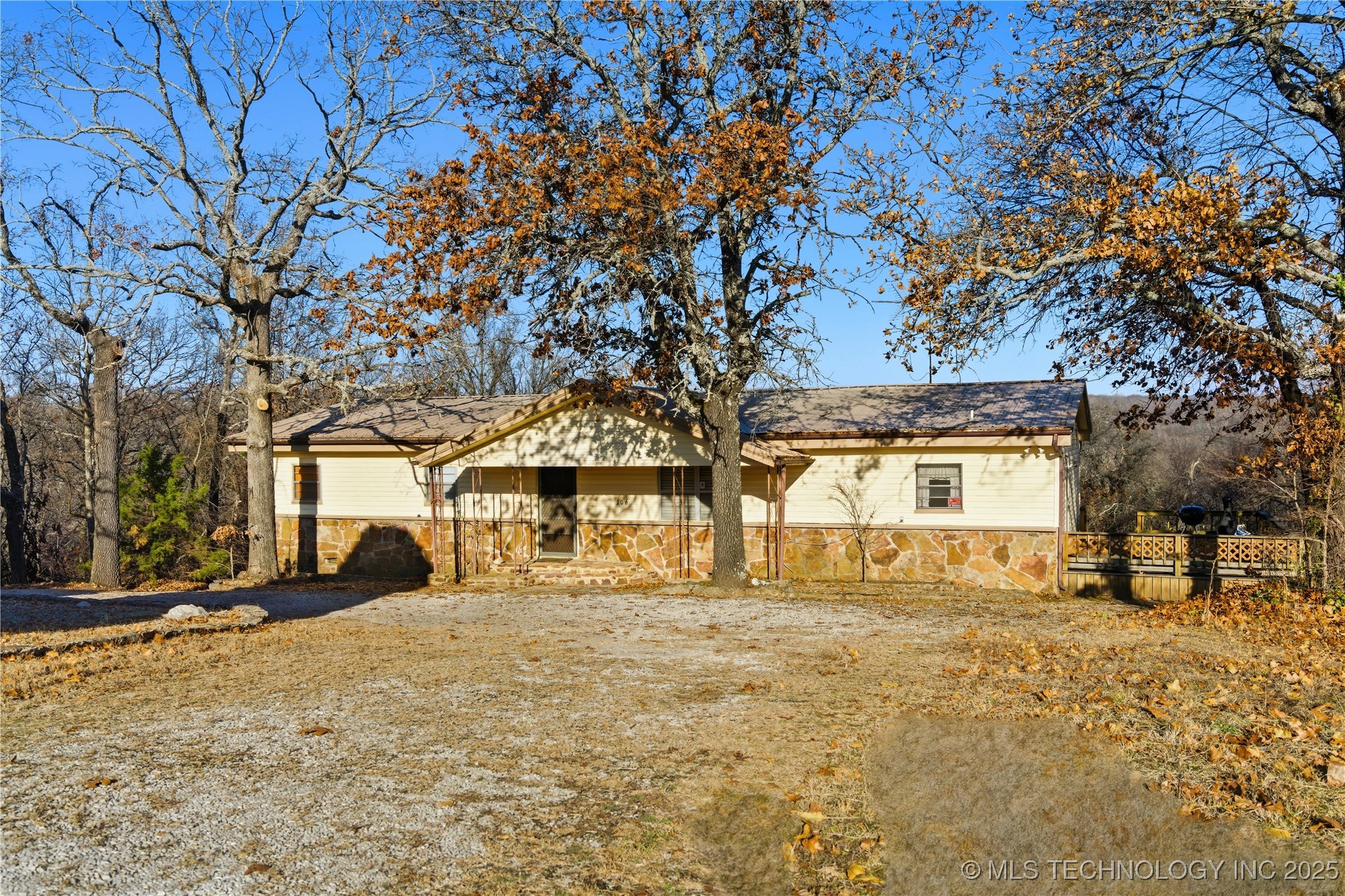 96269 S 4550 Road Property Photo 1