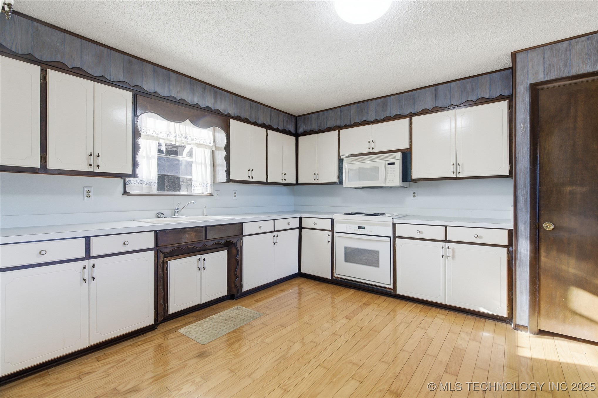 96269 S 4550 Road Property Photo 13