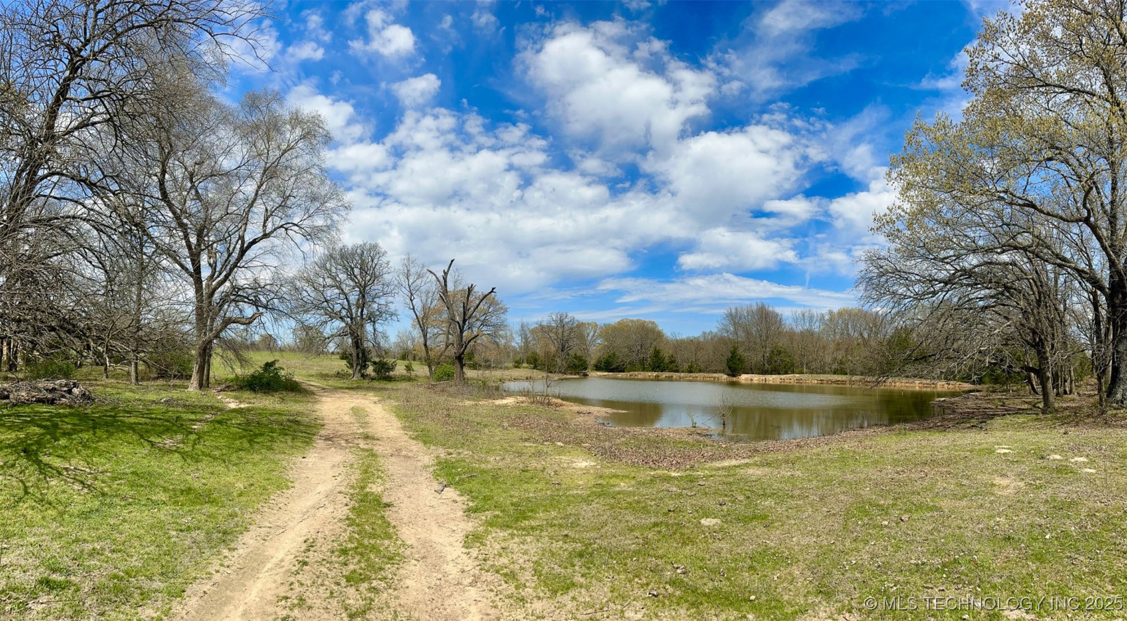 1397 E Allison Road Property Photo 2