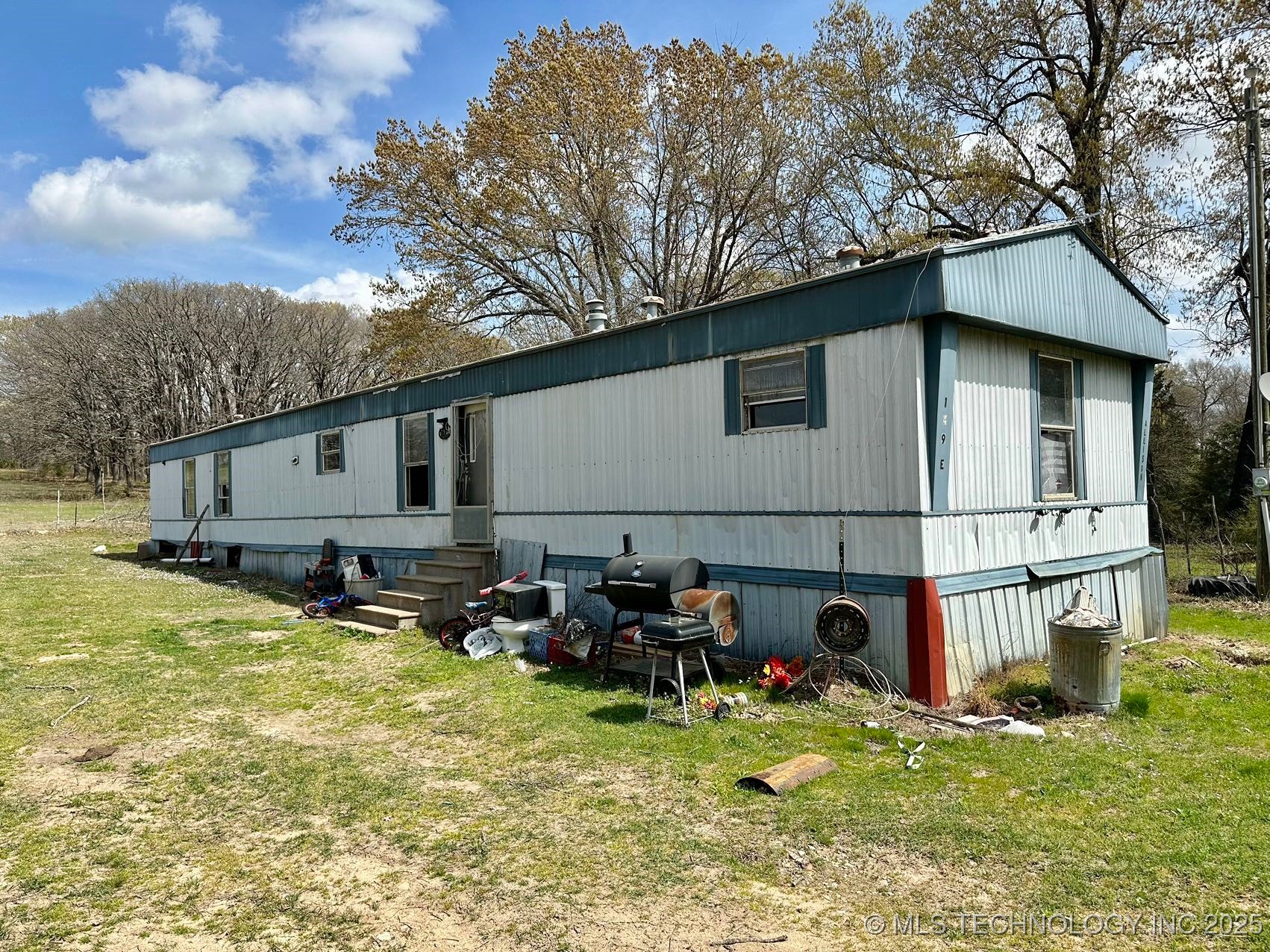 1397 E Allison Road Property Photo 22