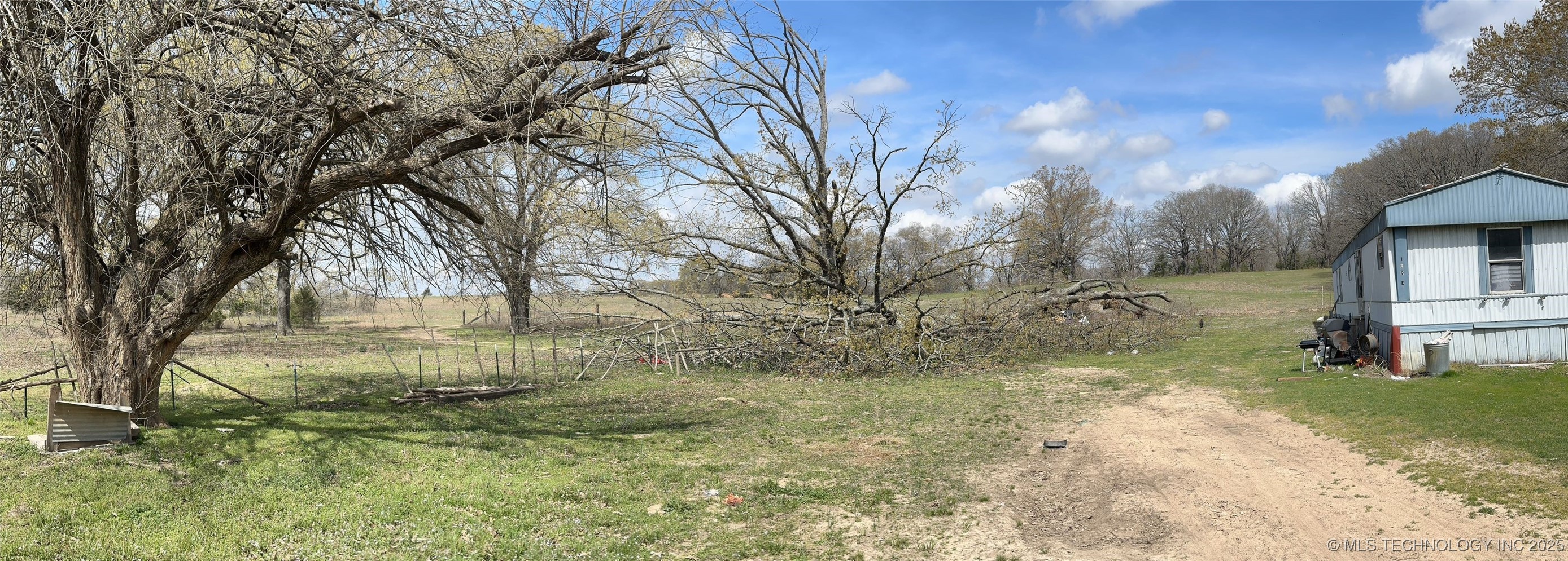 1397 E Allison Road Property Photo 23