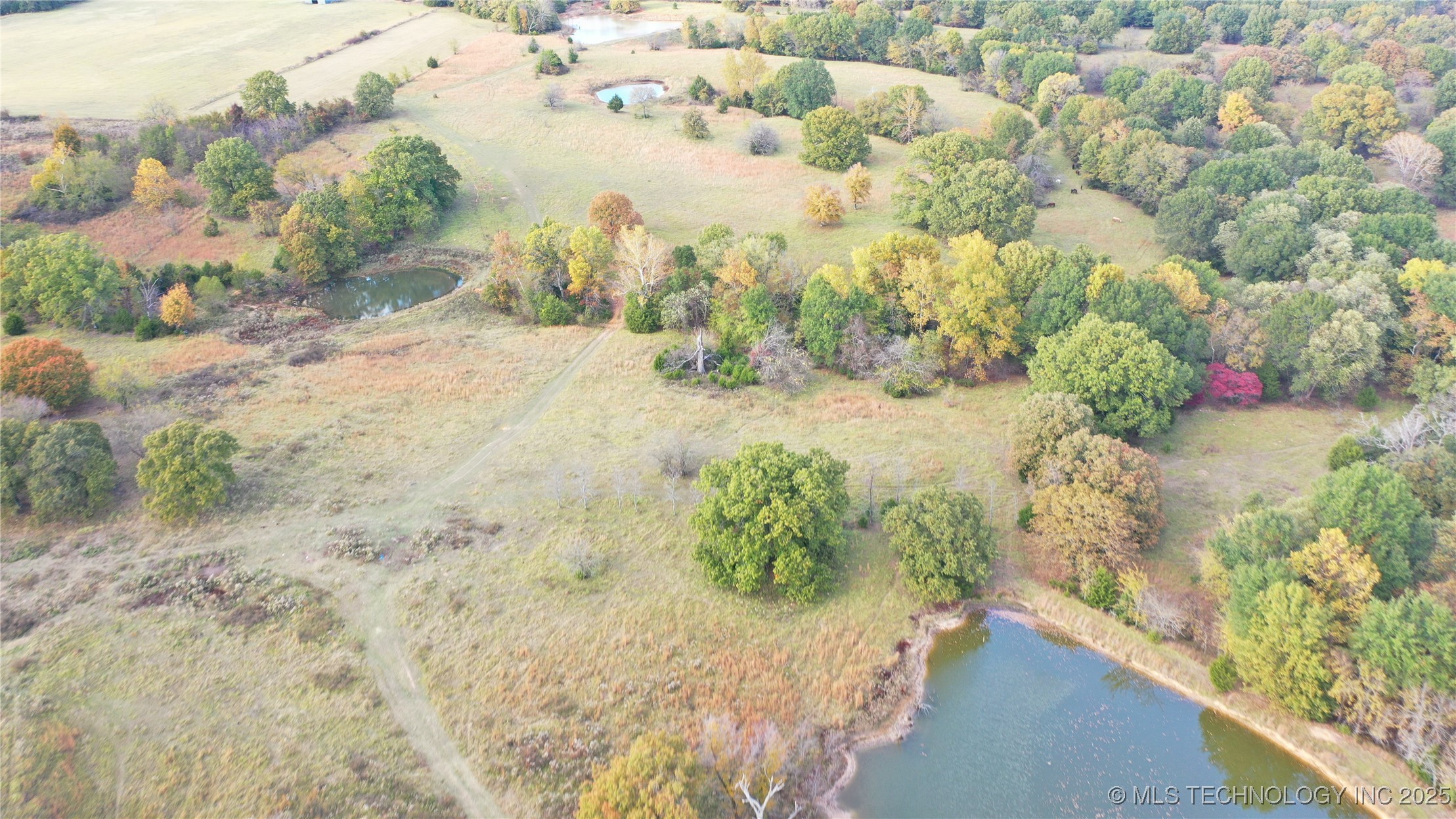 1397 E Allison Road Property Photo 35