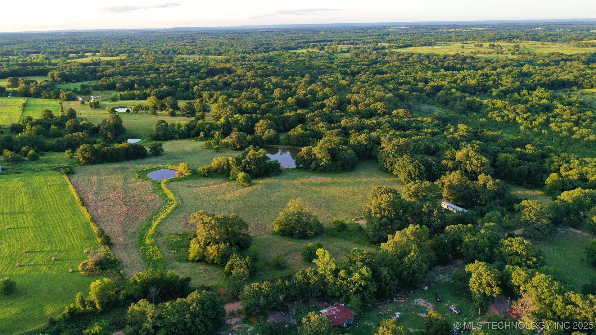 1397 E Allison Road Property Photo 43