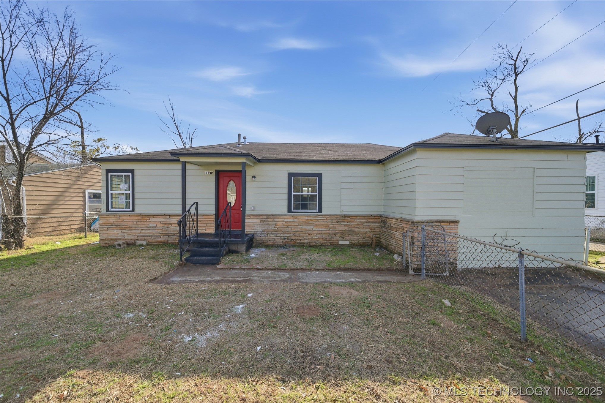 5340 W 11th Street Property Photo 1