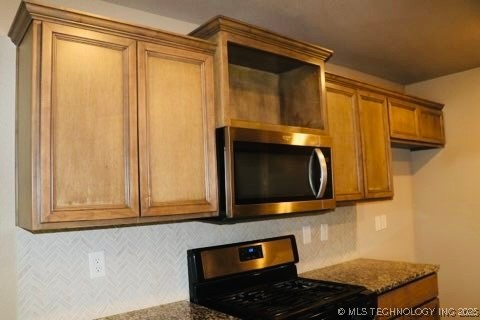 3634 E 143rd Place S Property Photo 6