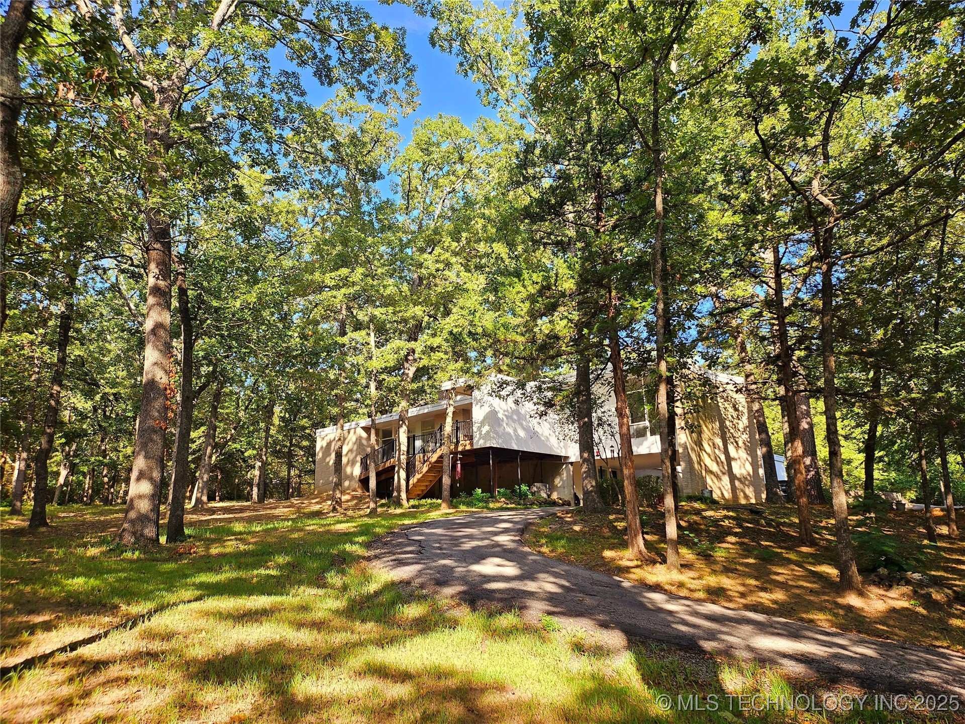 2417 Wilson Street Property Photo 10