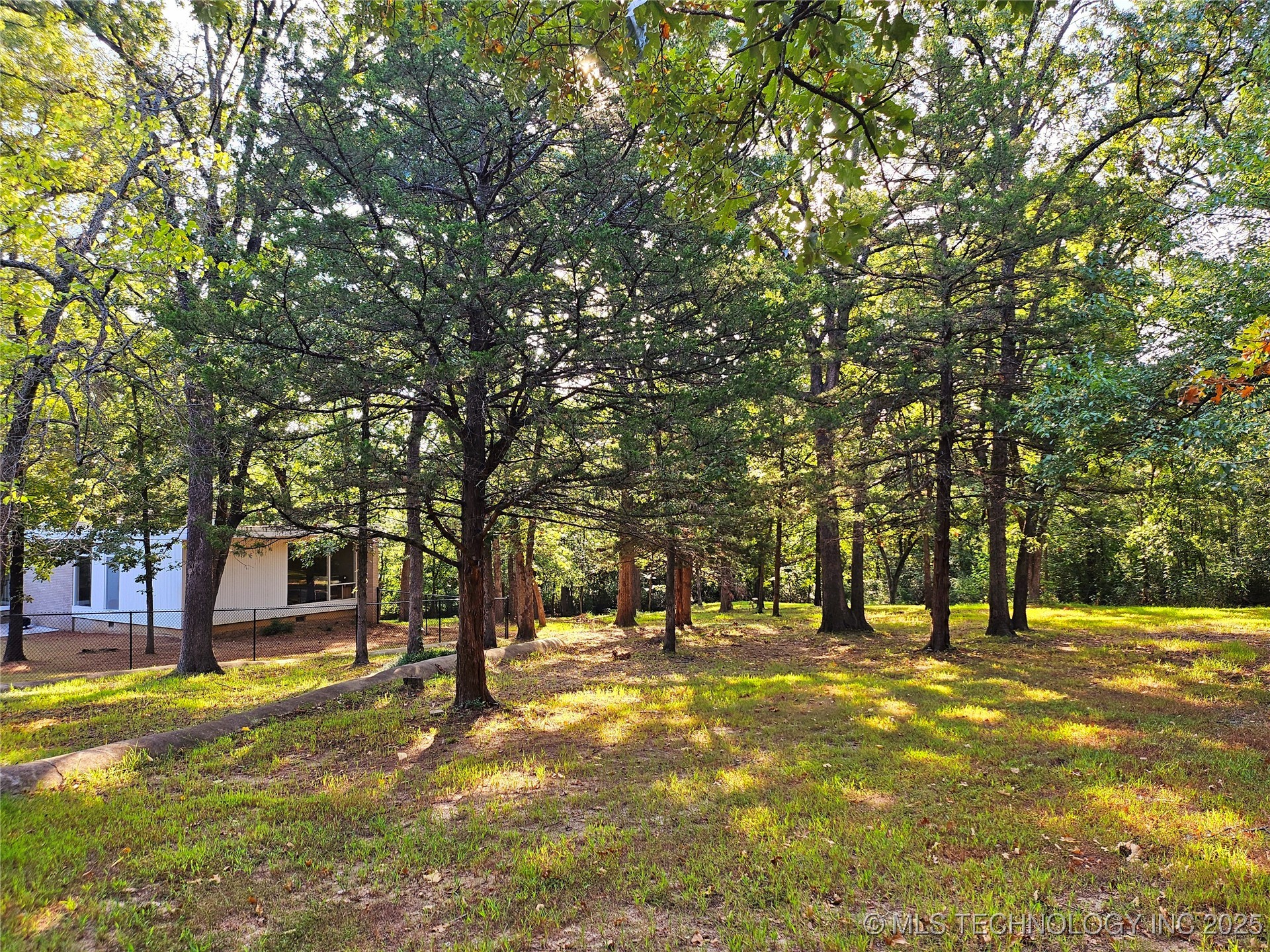 2417 Wilson Street Property Photo 19