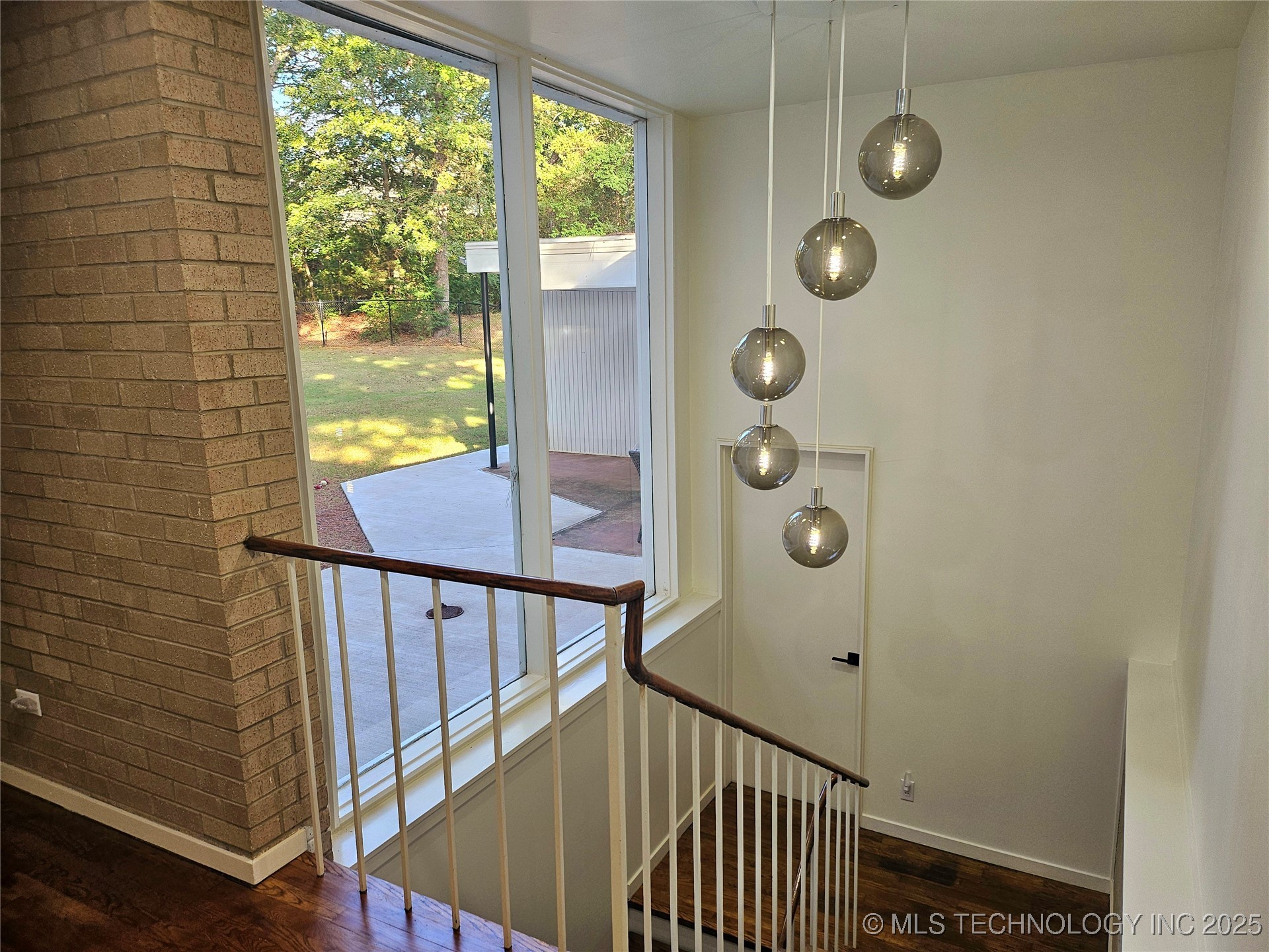 2417 Wilson Street Property Photo 33