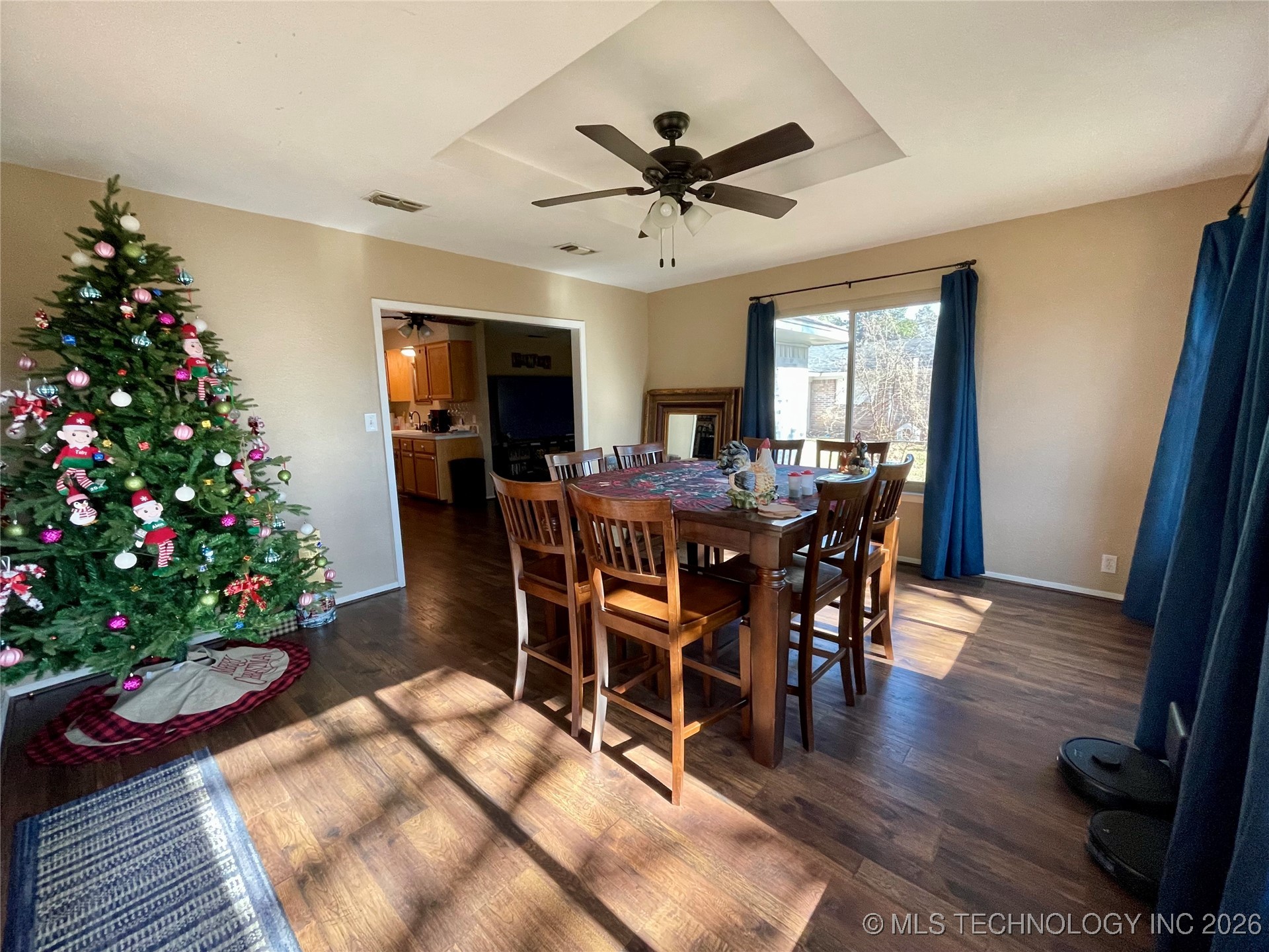 1019 Four Seasons Drive Property Photo 33