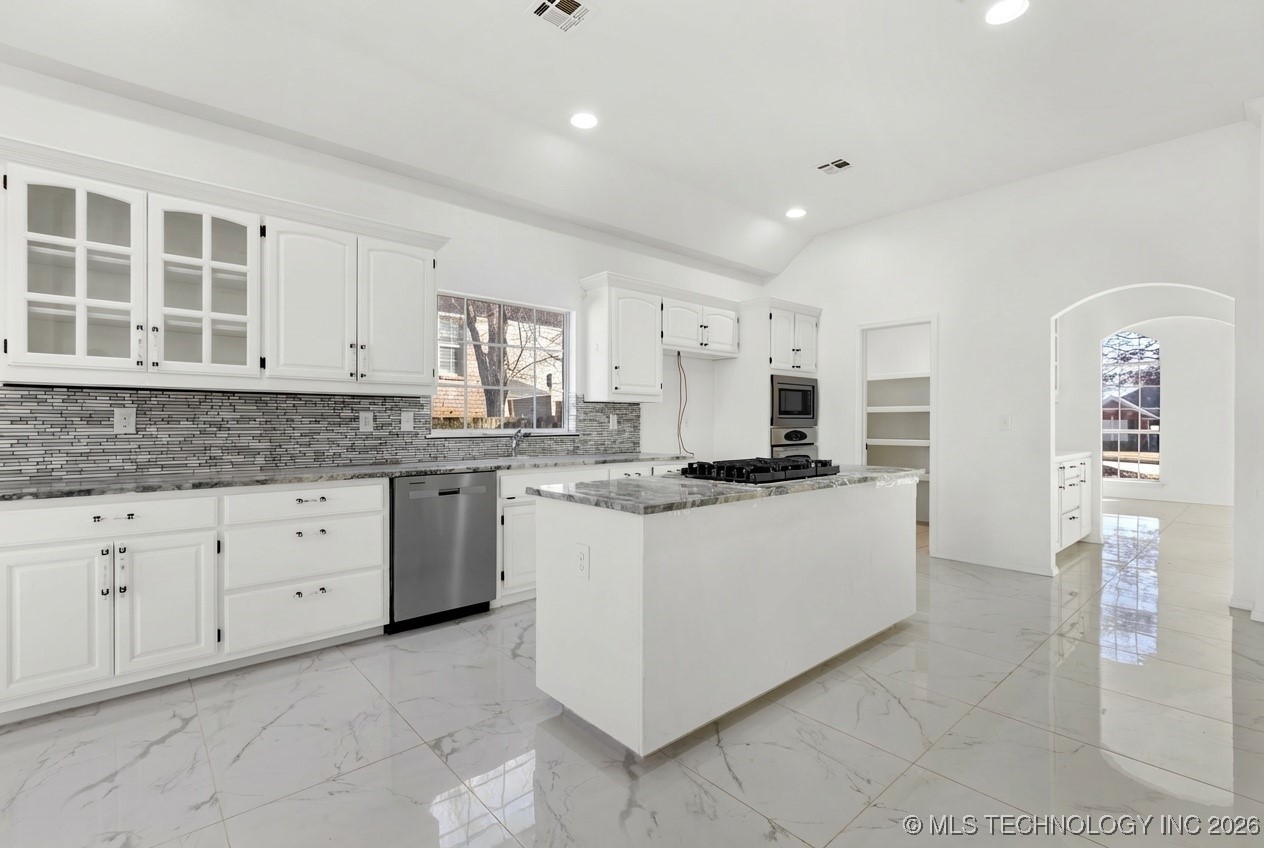 3204 Heritage Drive Property Photo 10