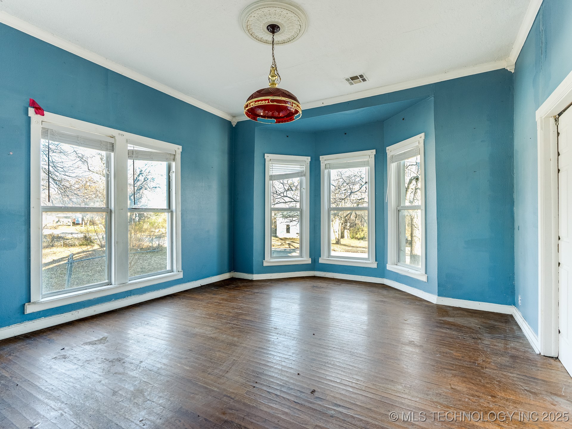 130 E 16th Street Property Photo 11