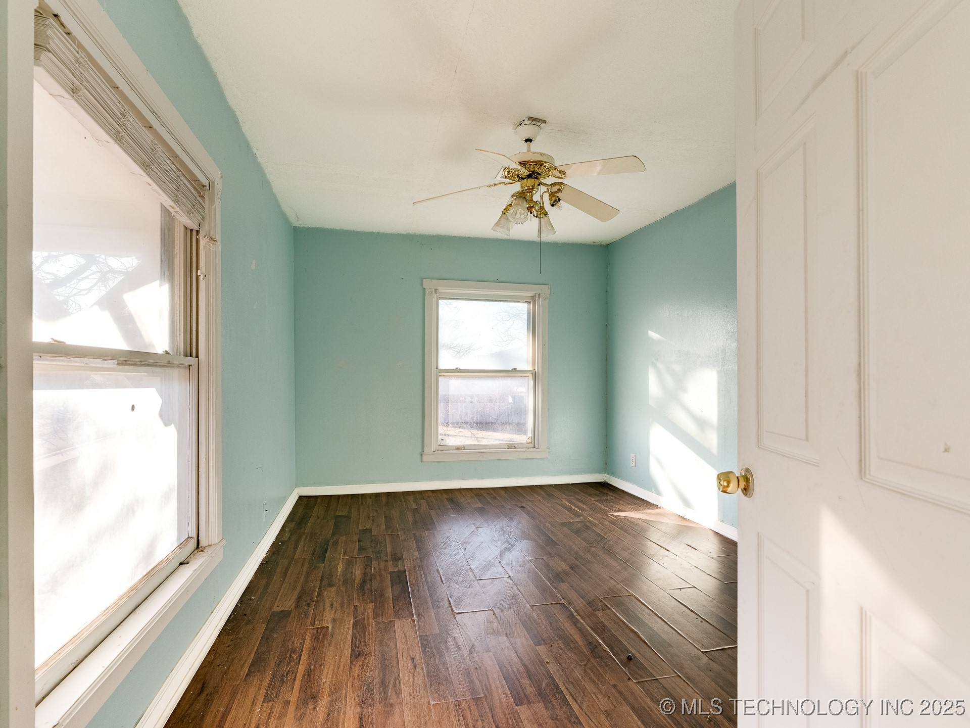 130 E 16th Street Property Photo 22