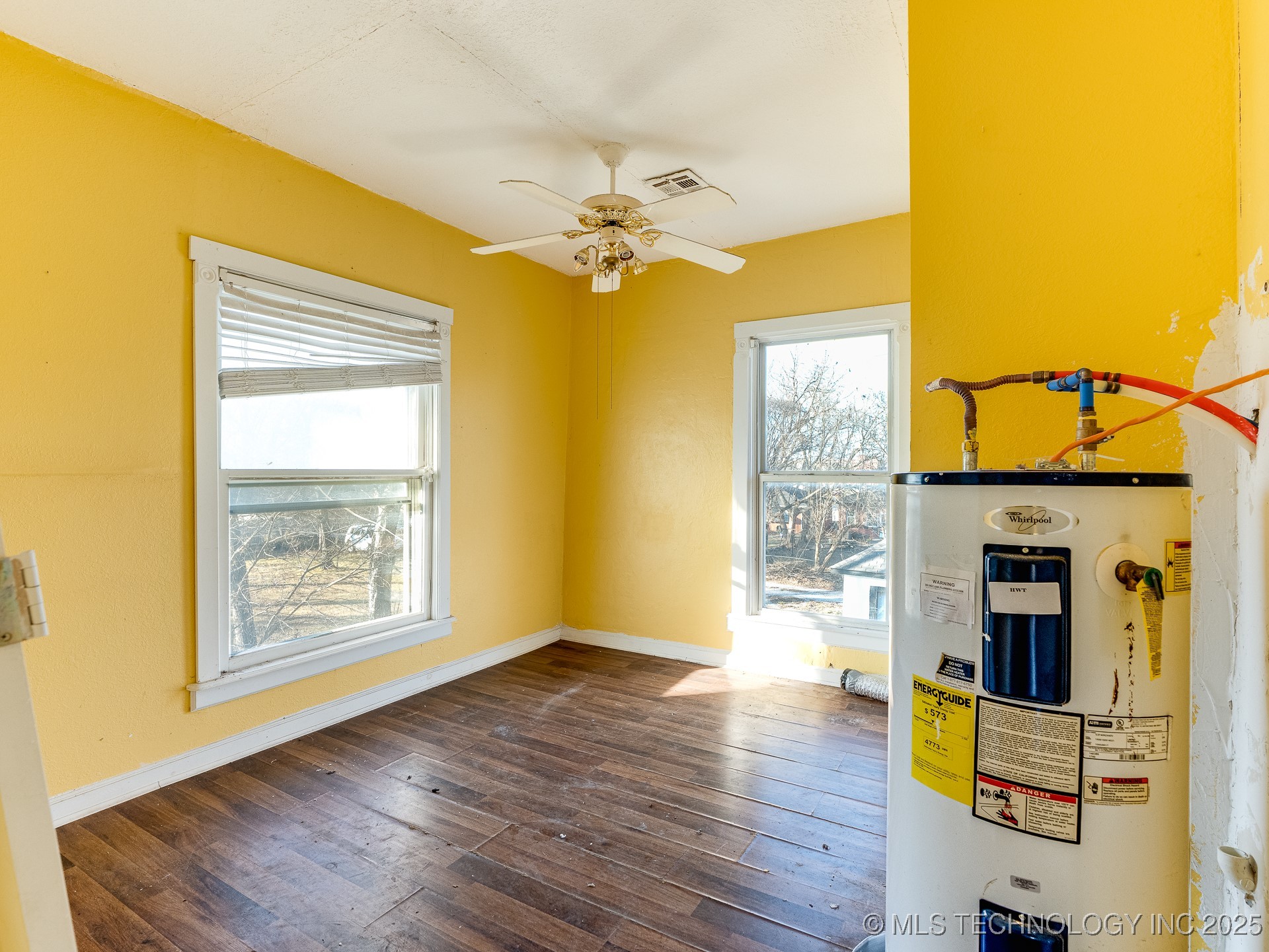 130 E 16th Street Property Photo 25