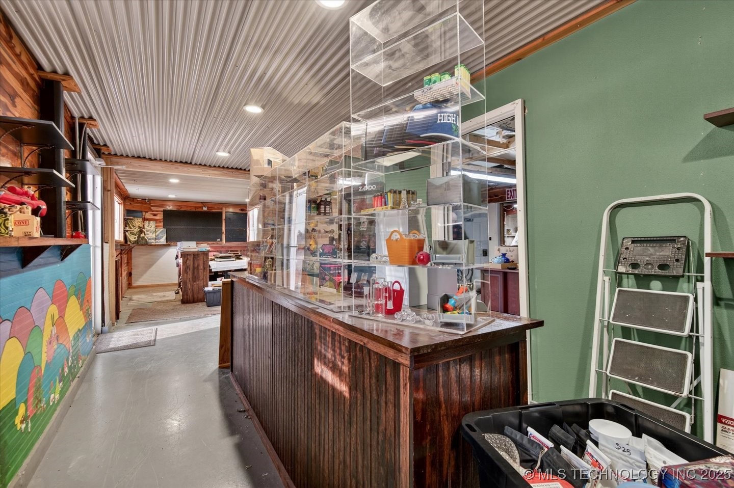 202 N Osage Property Photo 15