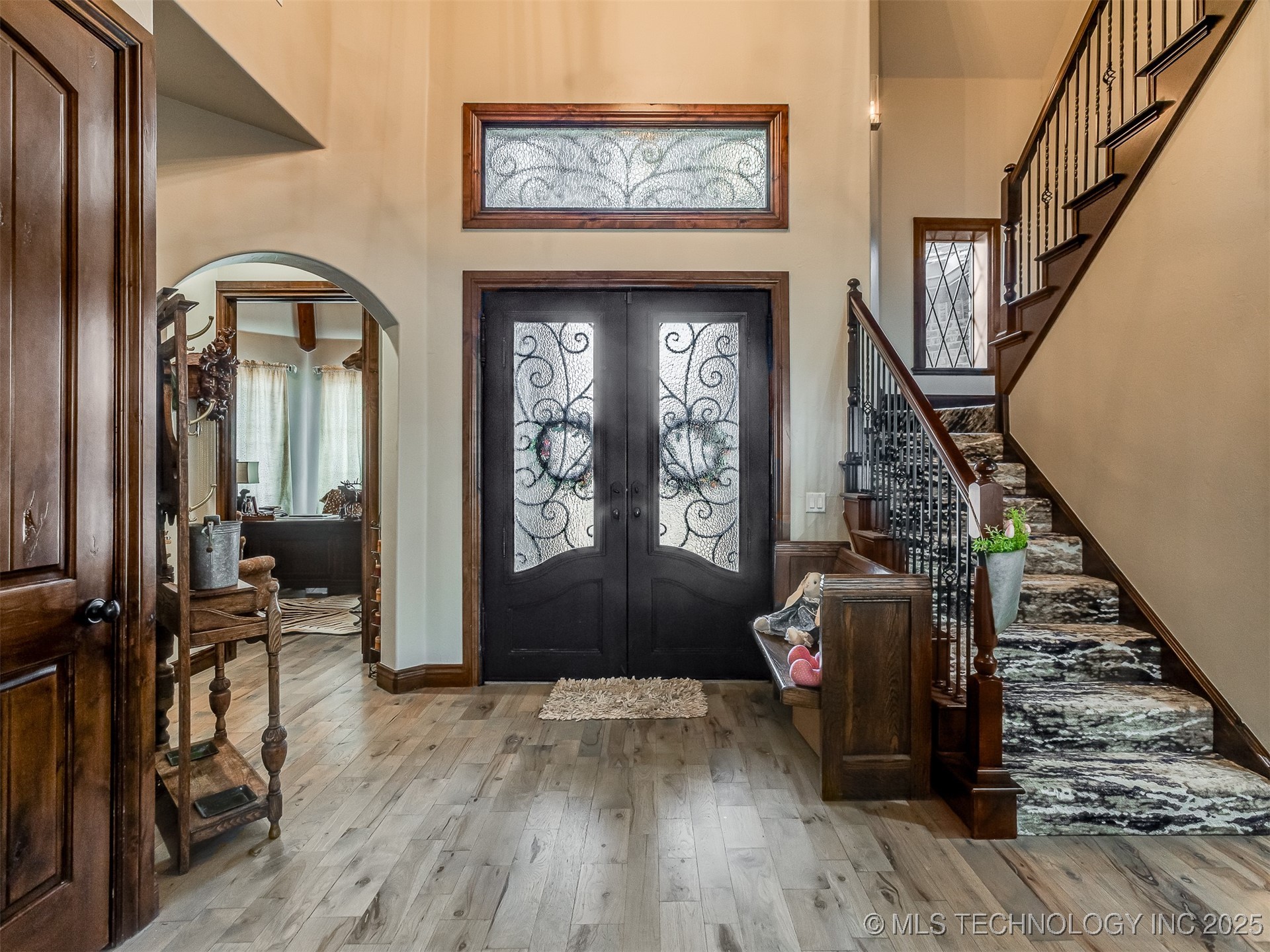 9517 Towry Court Property Photo 4