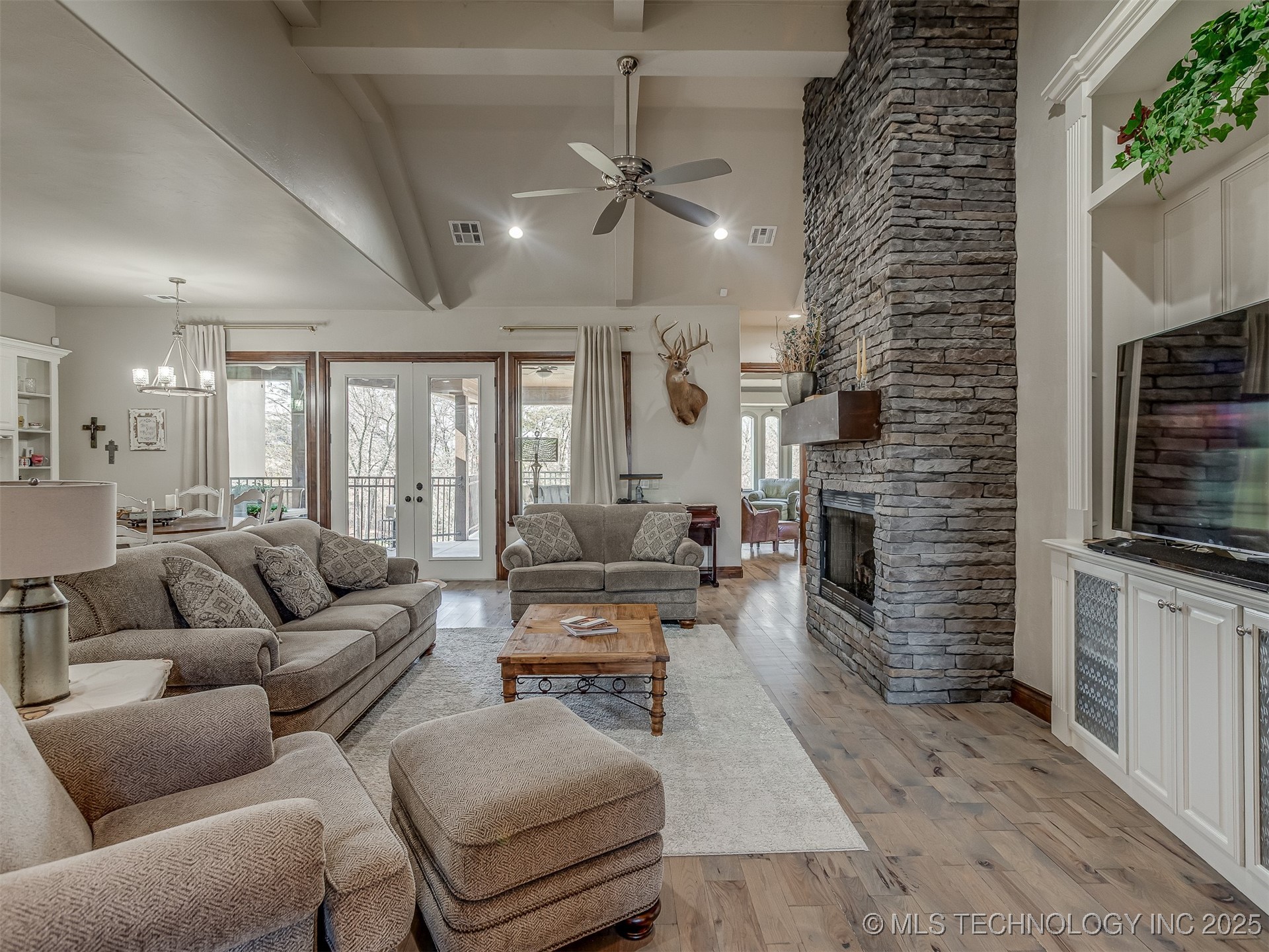 9517 Towry Court Property Photo 5