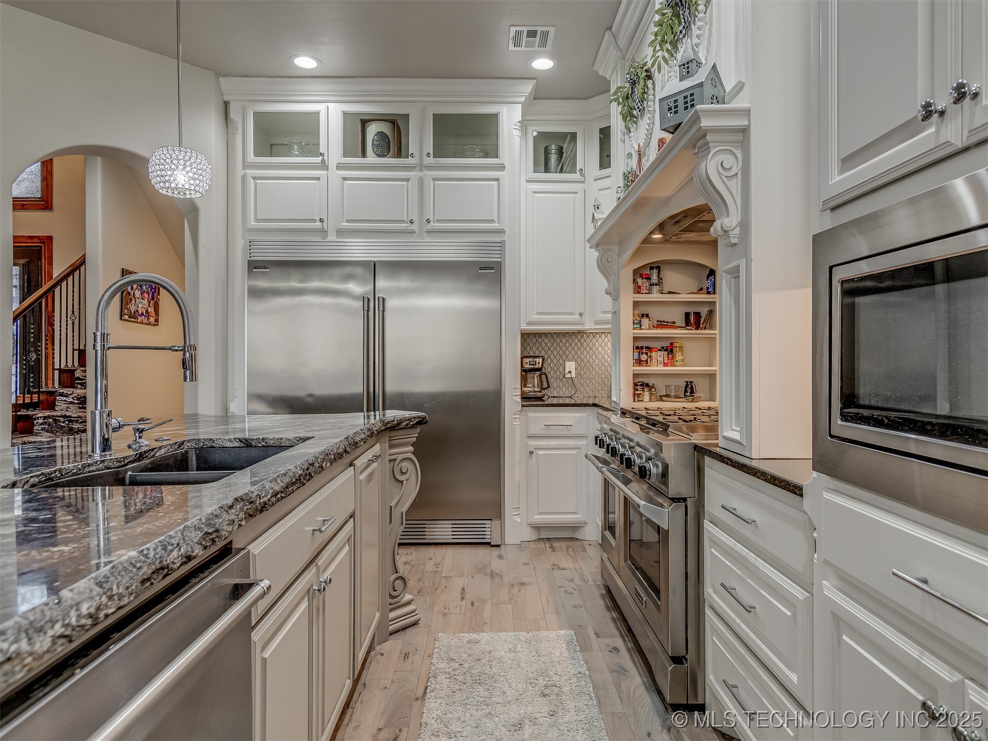 9517 Towry Court Property Photo 12