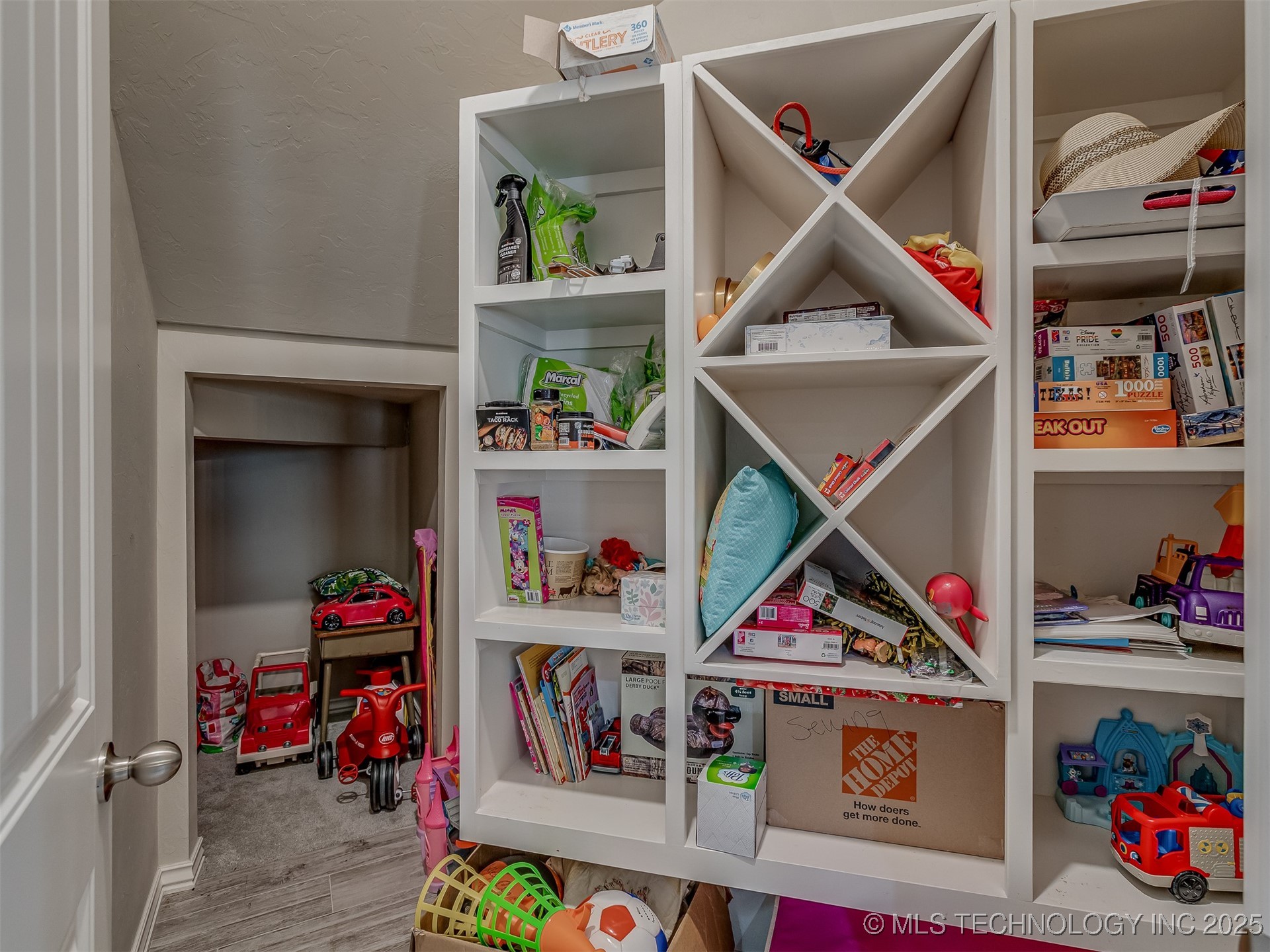 9517 Towry Court Property Photo 54