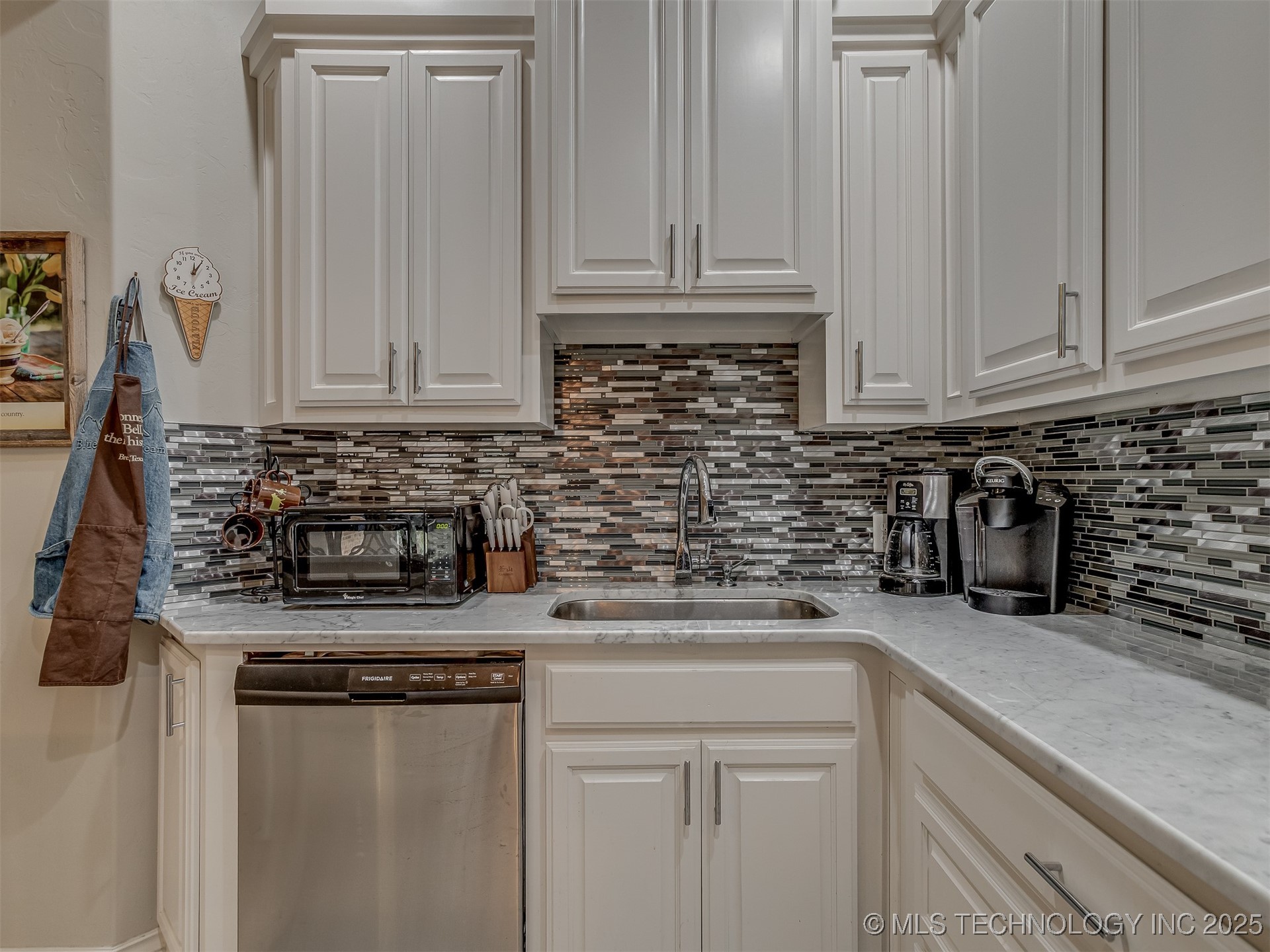 9517 Towry Court Property Photo 57