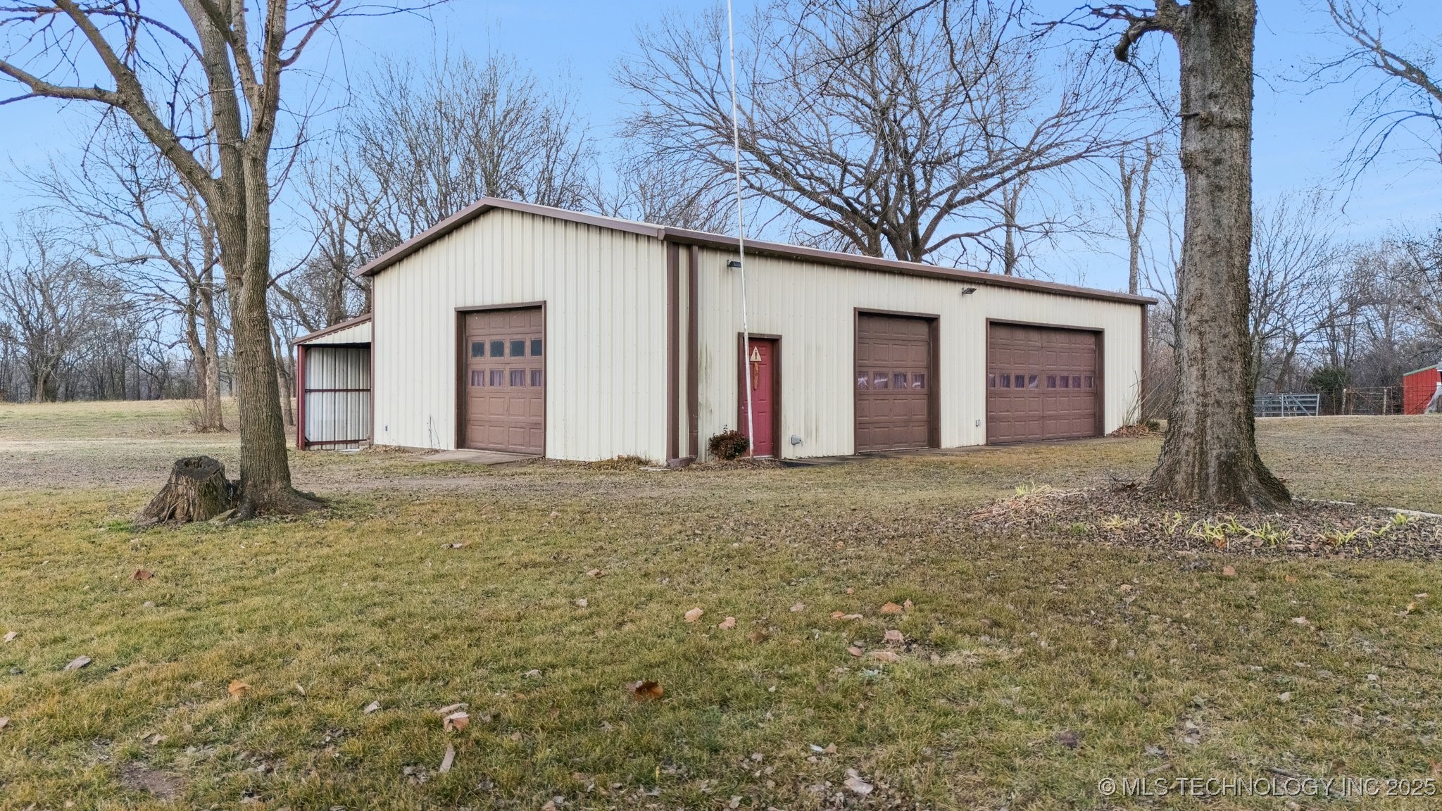 19808 S 4120 Road Property Photo 3