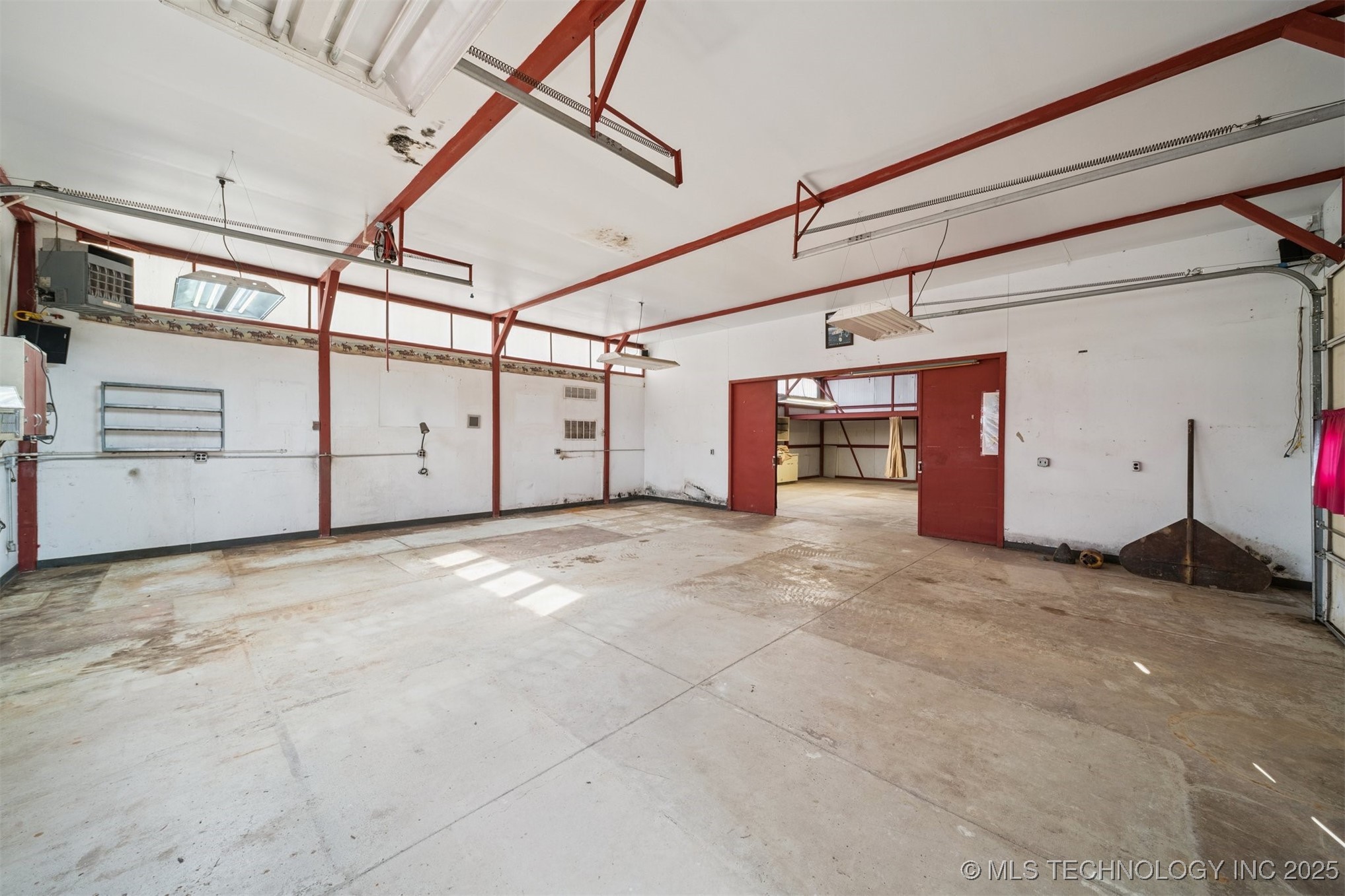 19808 S 4120 Road Property Photo 10