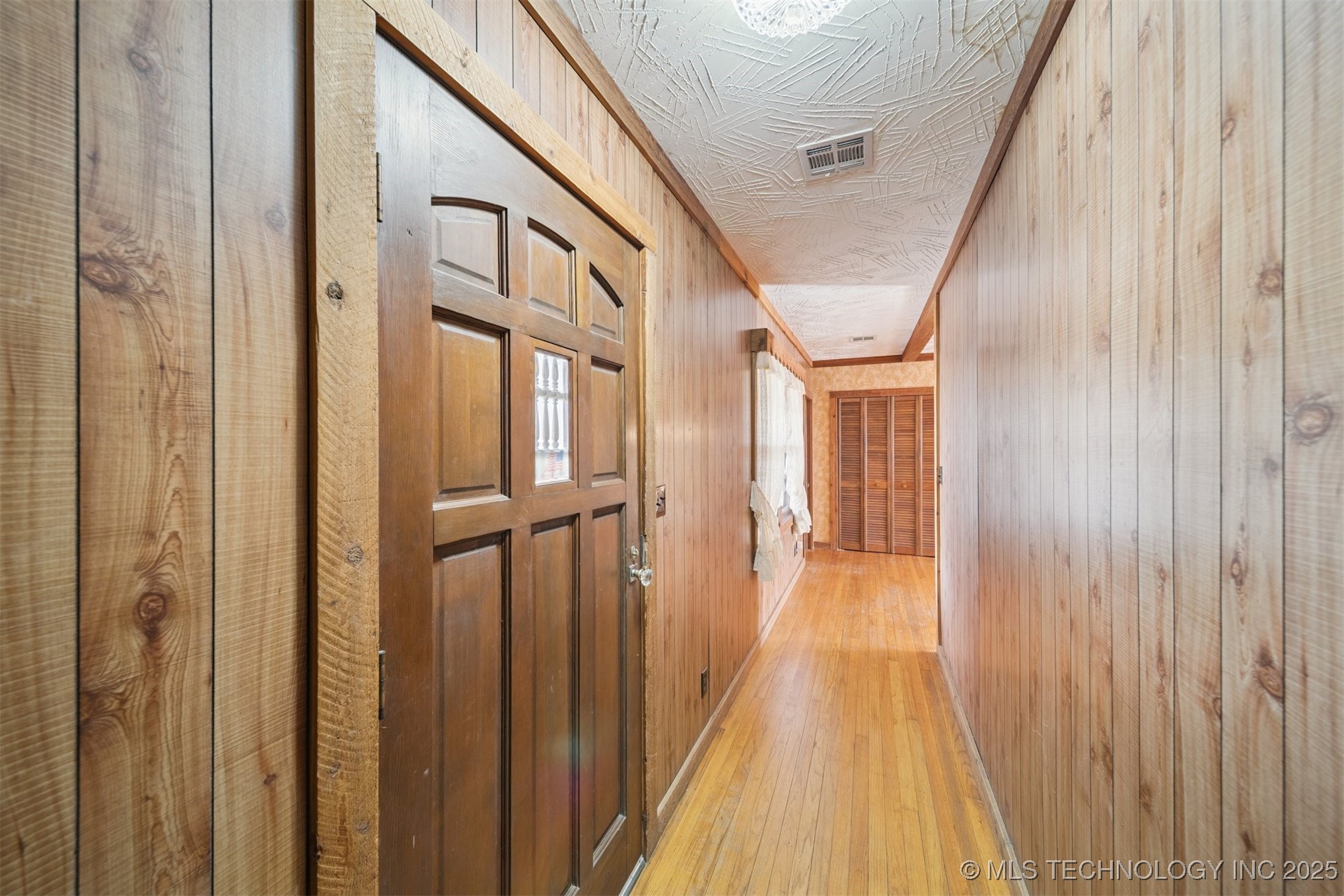 19808 S 4120 Road Property Photo 16