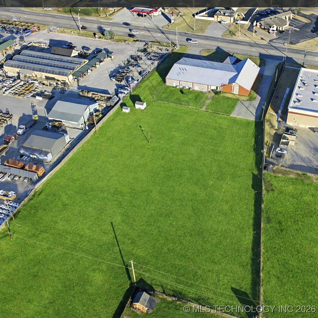 11710 S Memorial Drive Property Photo 2