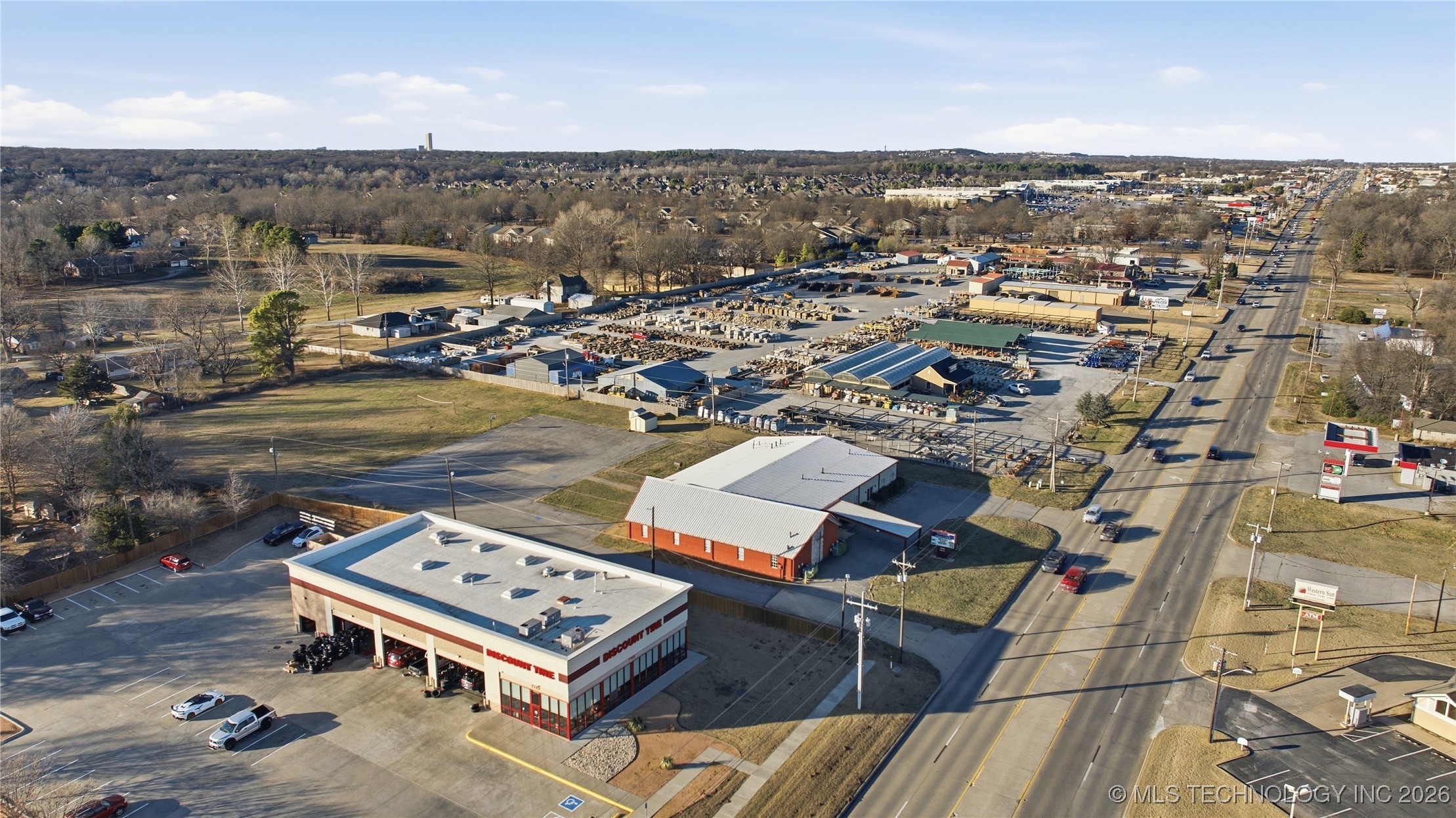 11710 S Memorial Drive Property Photo 14