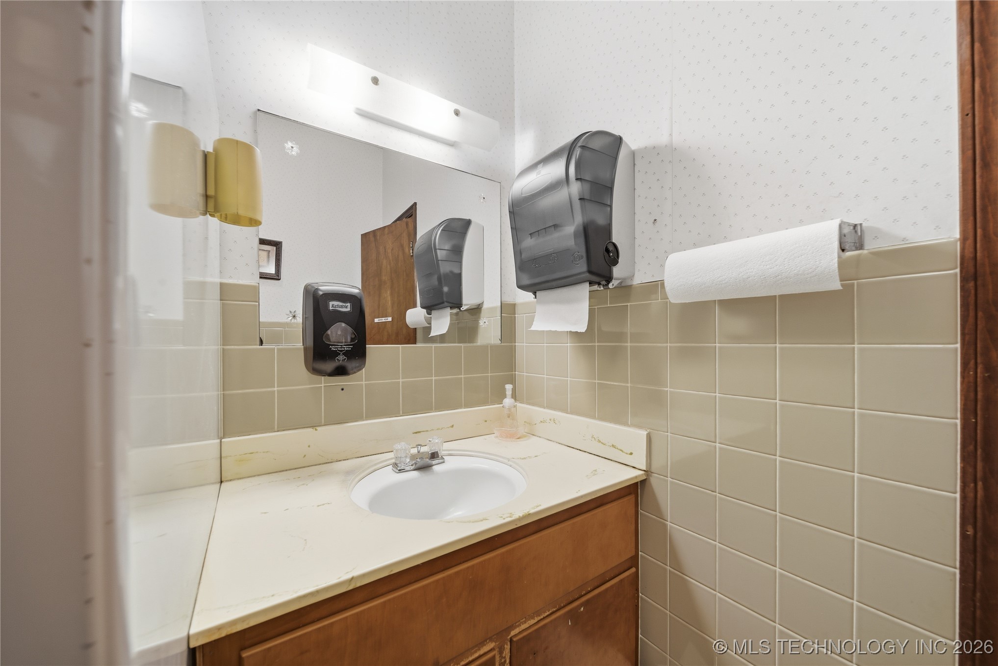 11710 S Memorial Drive Property Photo 41