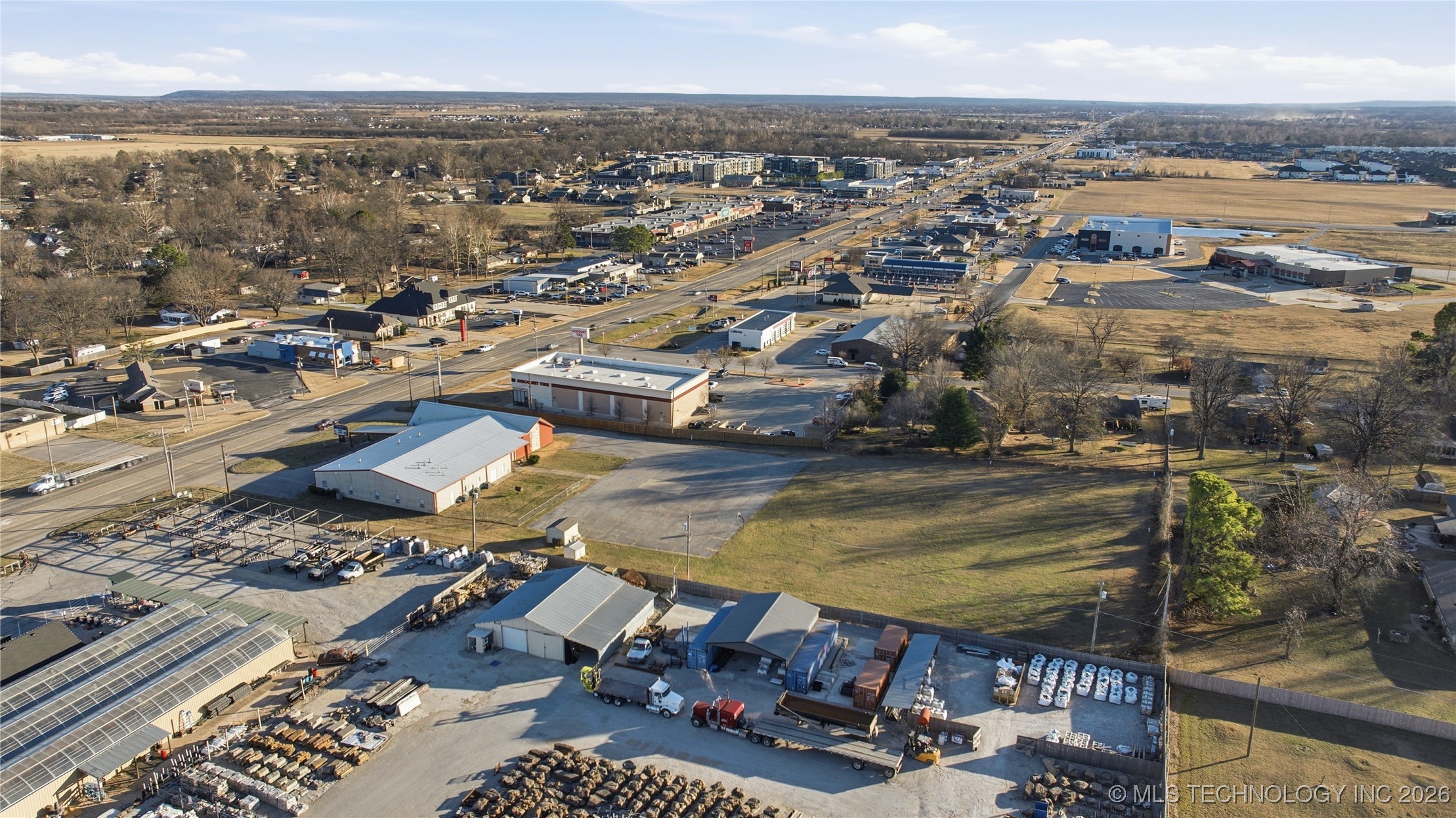 11710 S Memorial Drive Property Photo 61