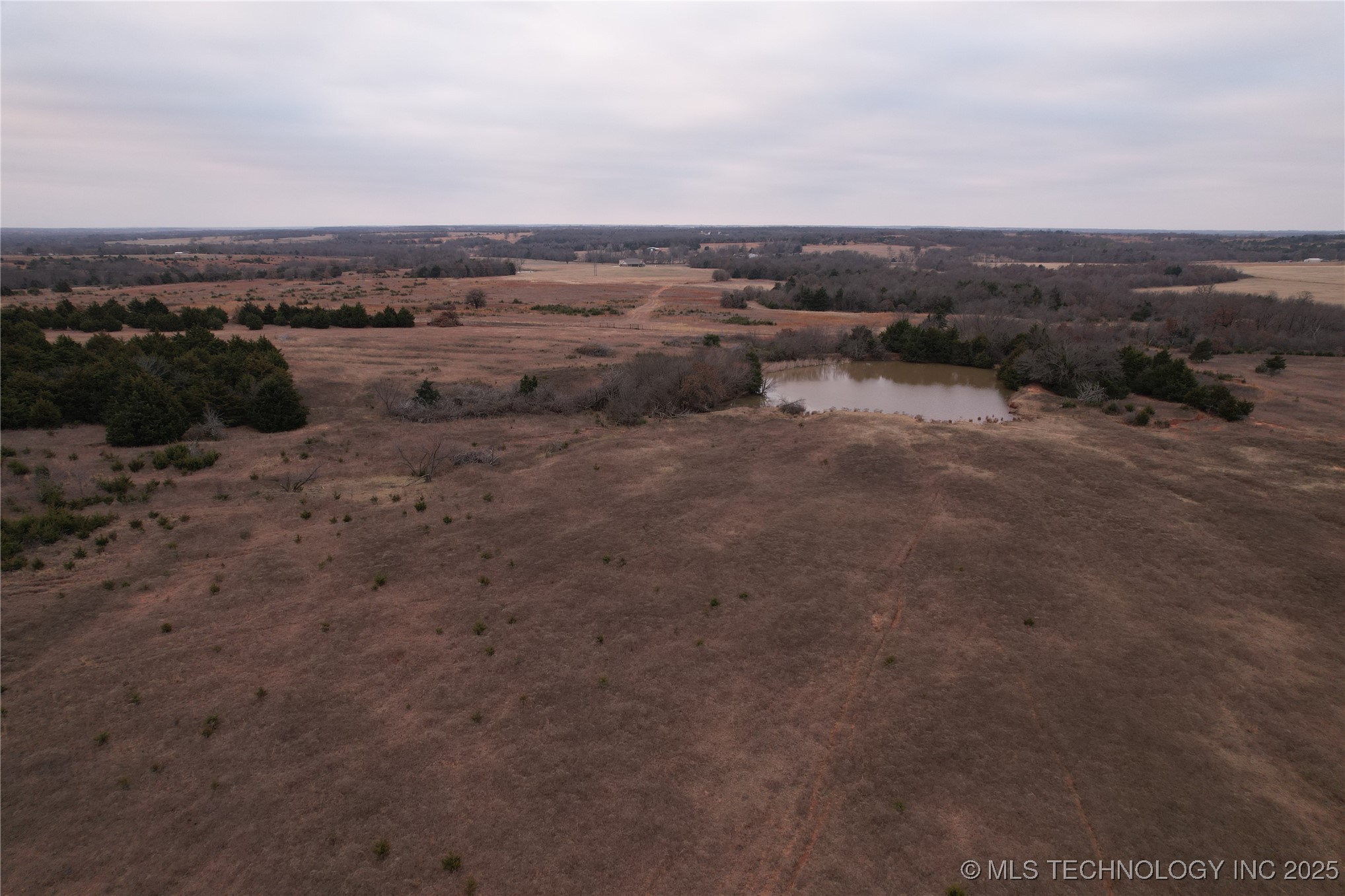 0001 0780 Property Photo 17