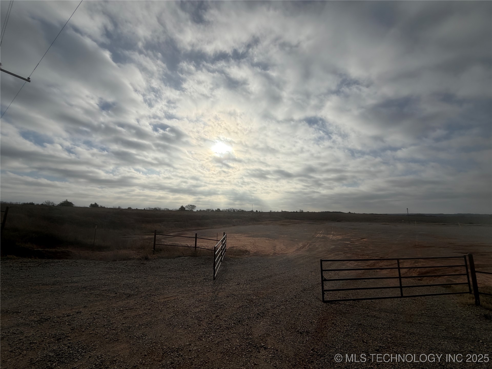 0001 0780 Property Photo 21