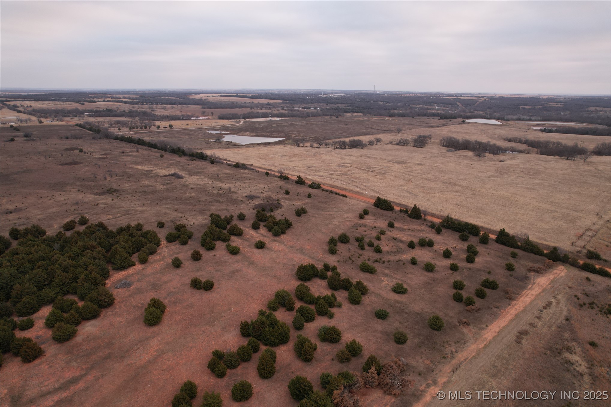 0001 0780 Property Photo 28