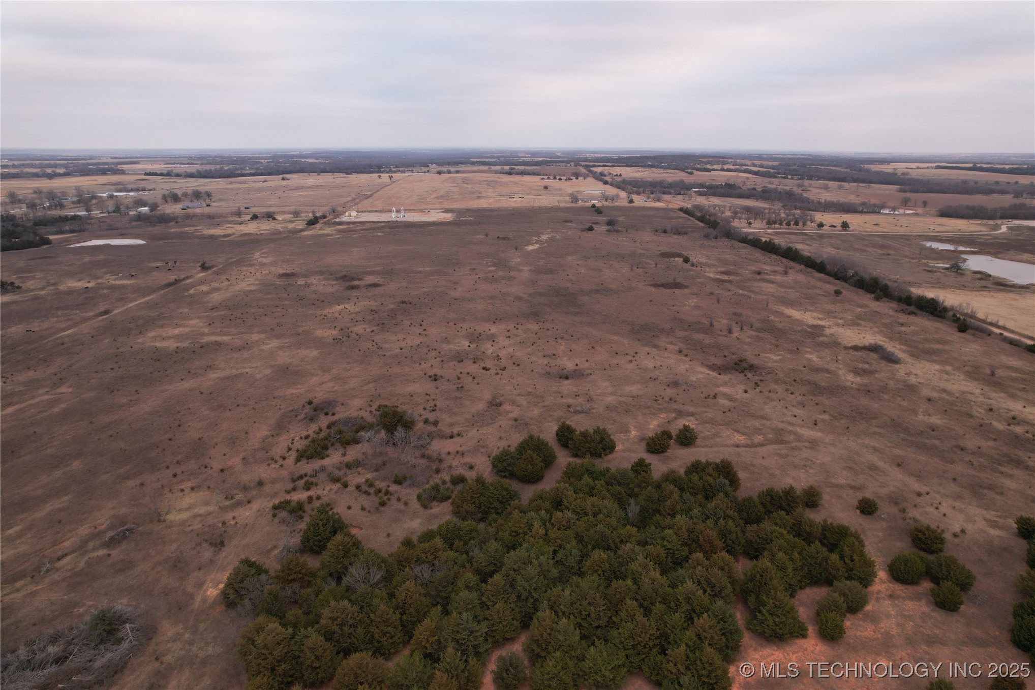 0001 0780 Property Photo 31