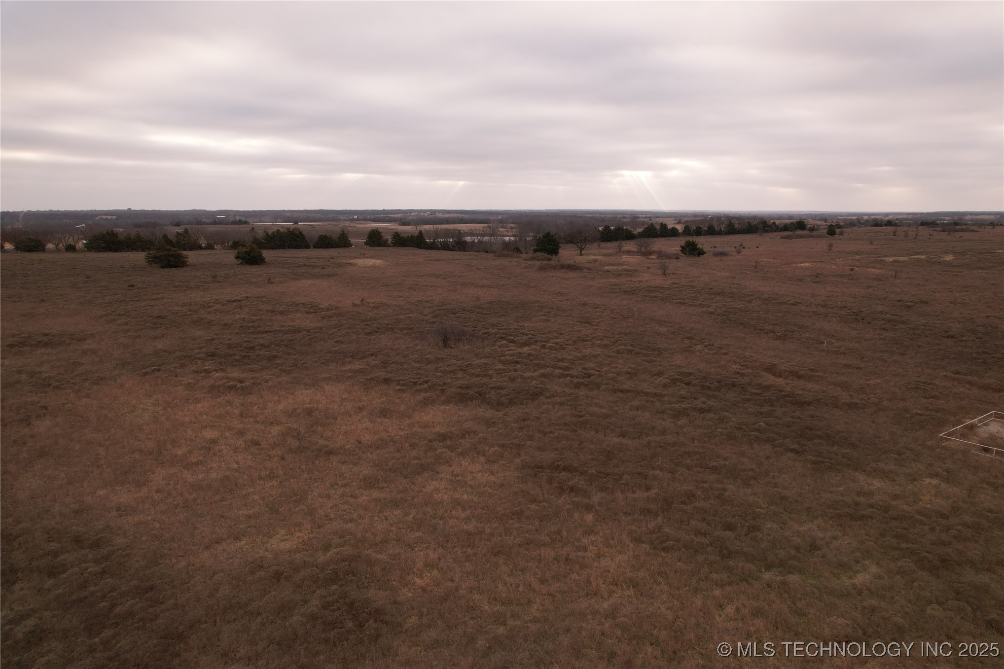 0001 0780 Property Photo 39